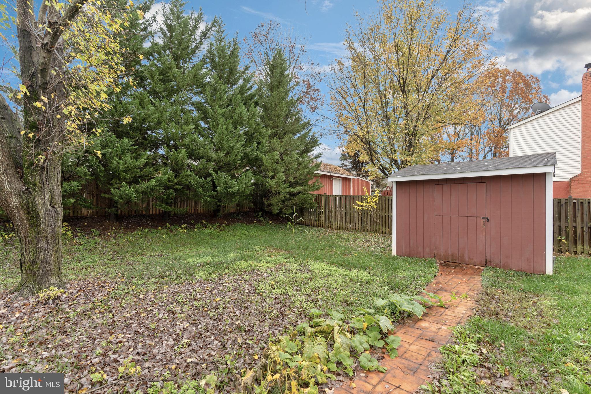 DALE CITY - Residential