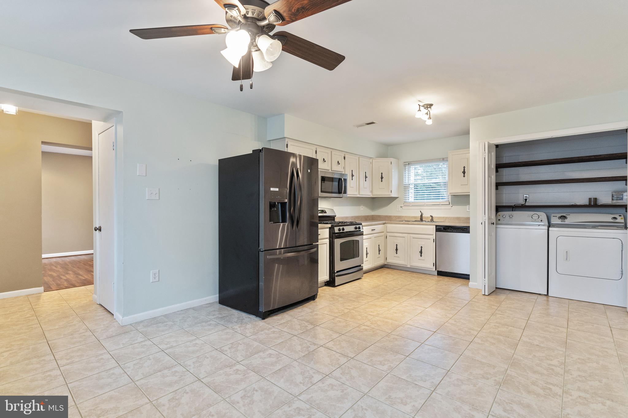 DALE CITY - Residential