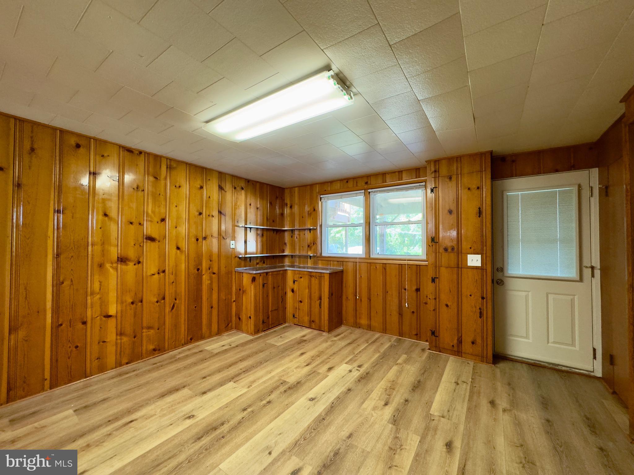 ARBUTUS - Residential Lease