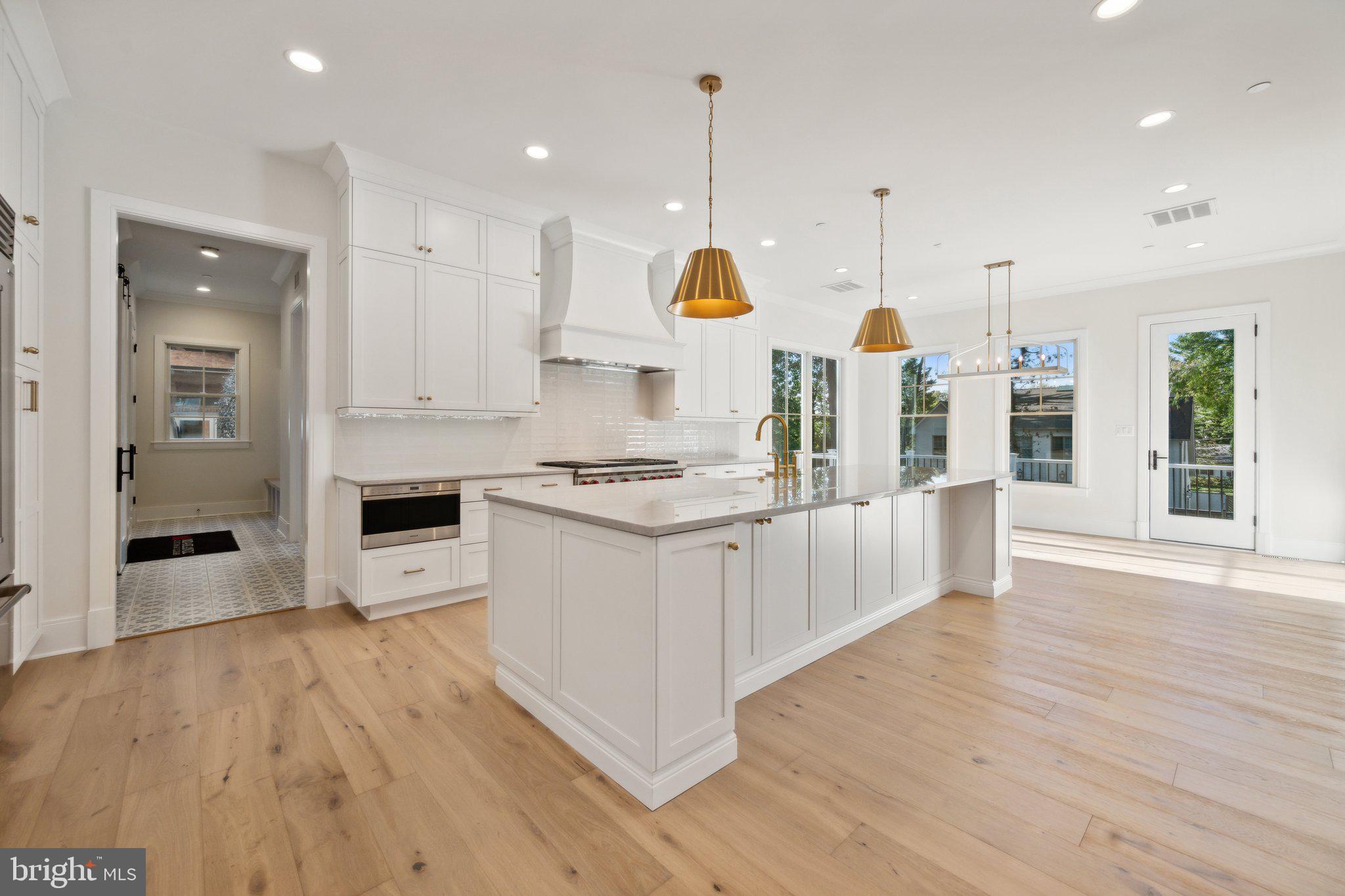 KENWOOD PARK - Residential