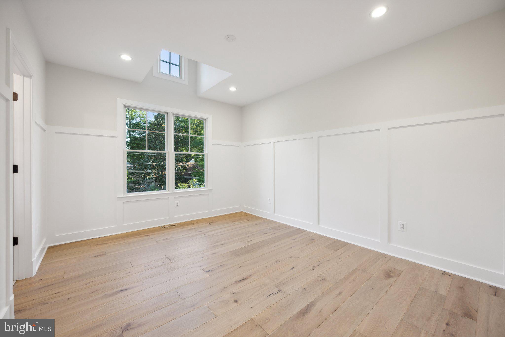 KENWOOD PARK - Residential