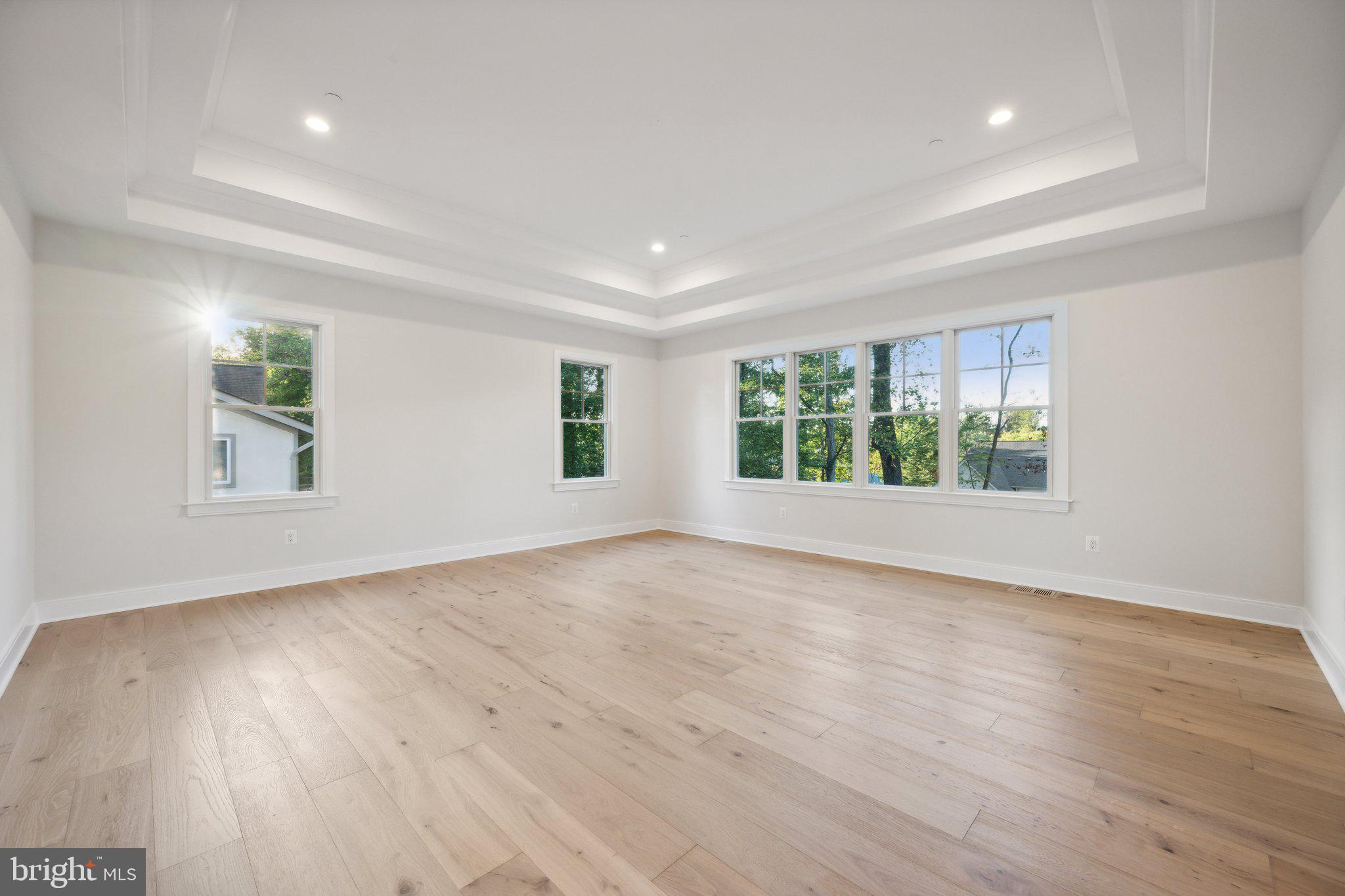 KENWOOD PARK - Residential