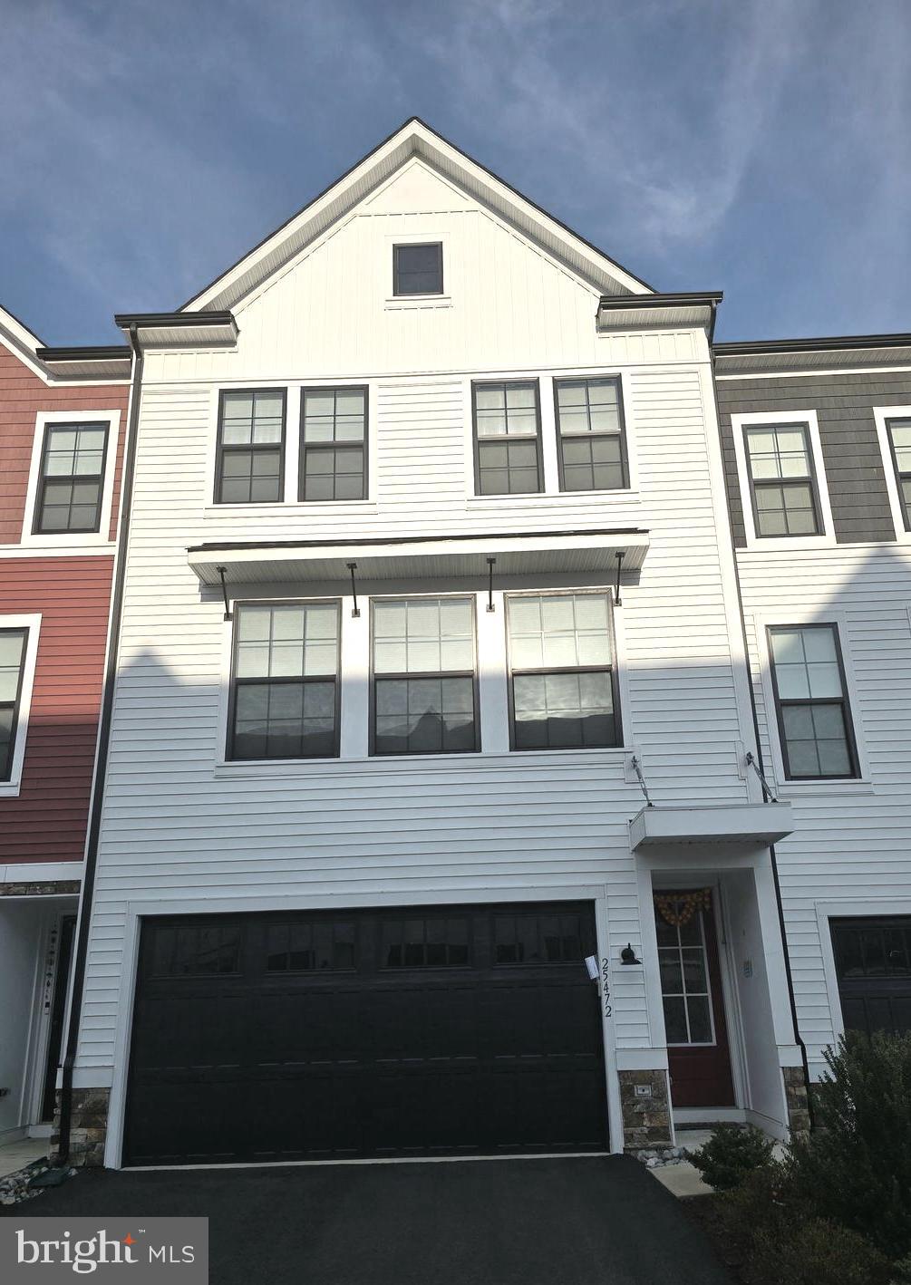 PROSPERITY PLAINS - Residential Lease