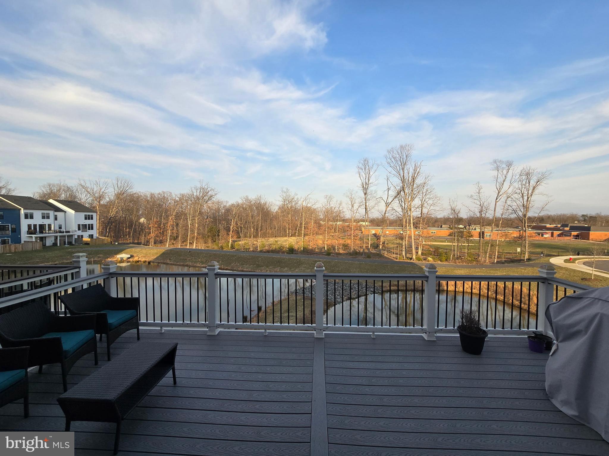 PROSPERITY PLAINS - Residential Lease