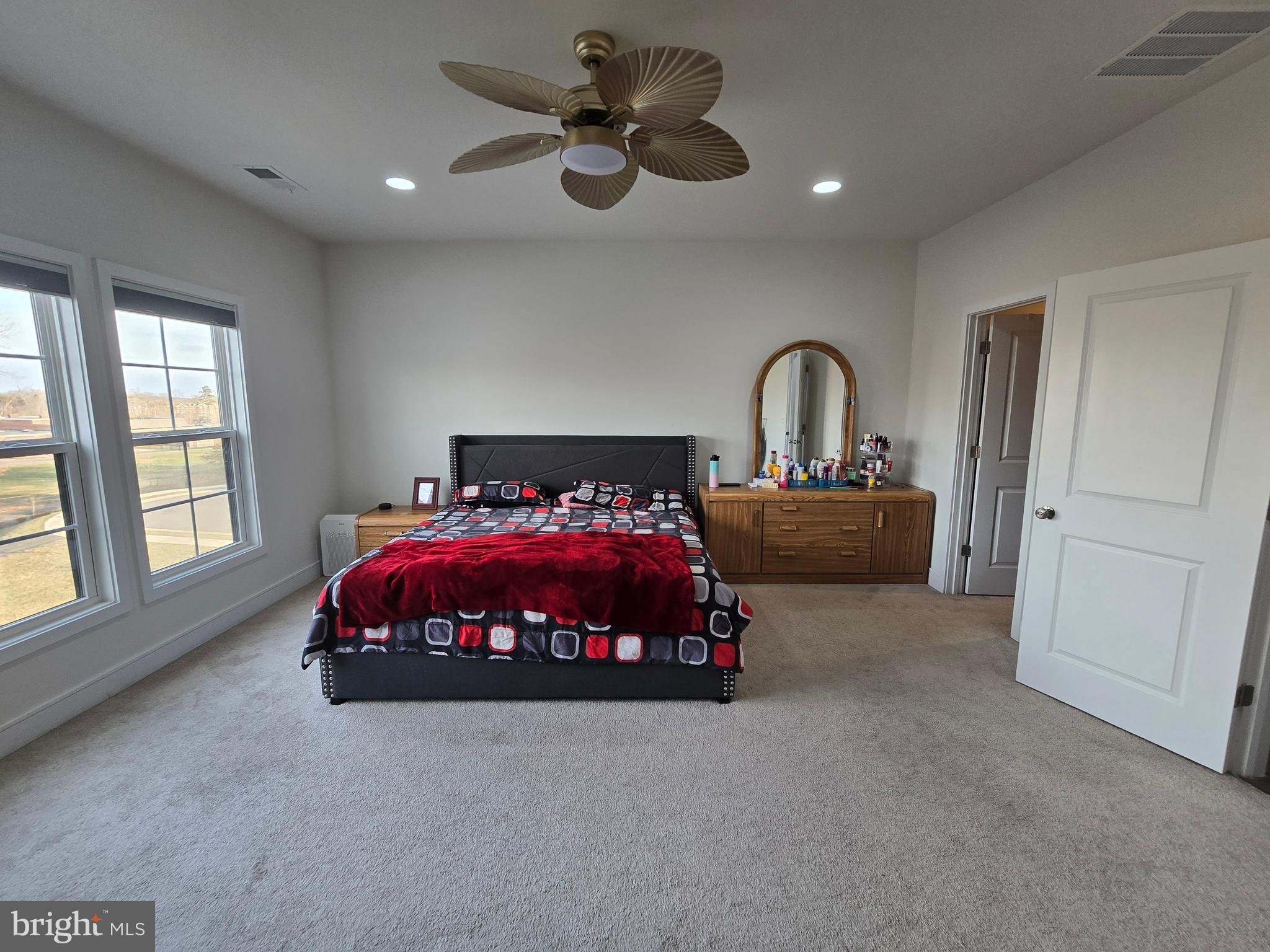 PROSPERITY PLAINS - Residential Lease