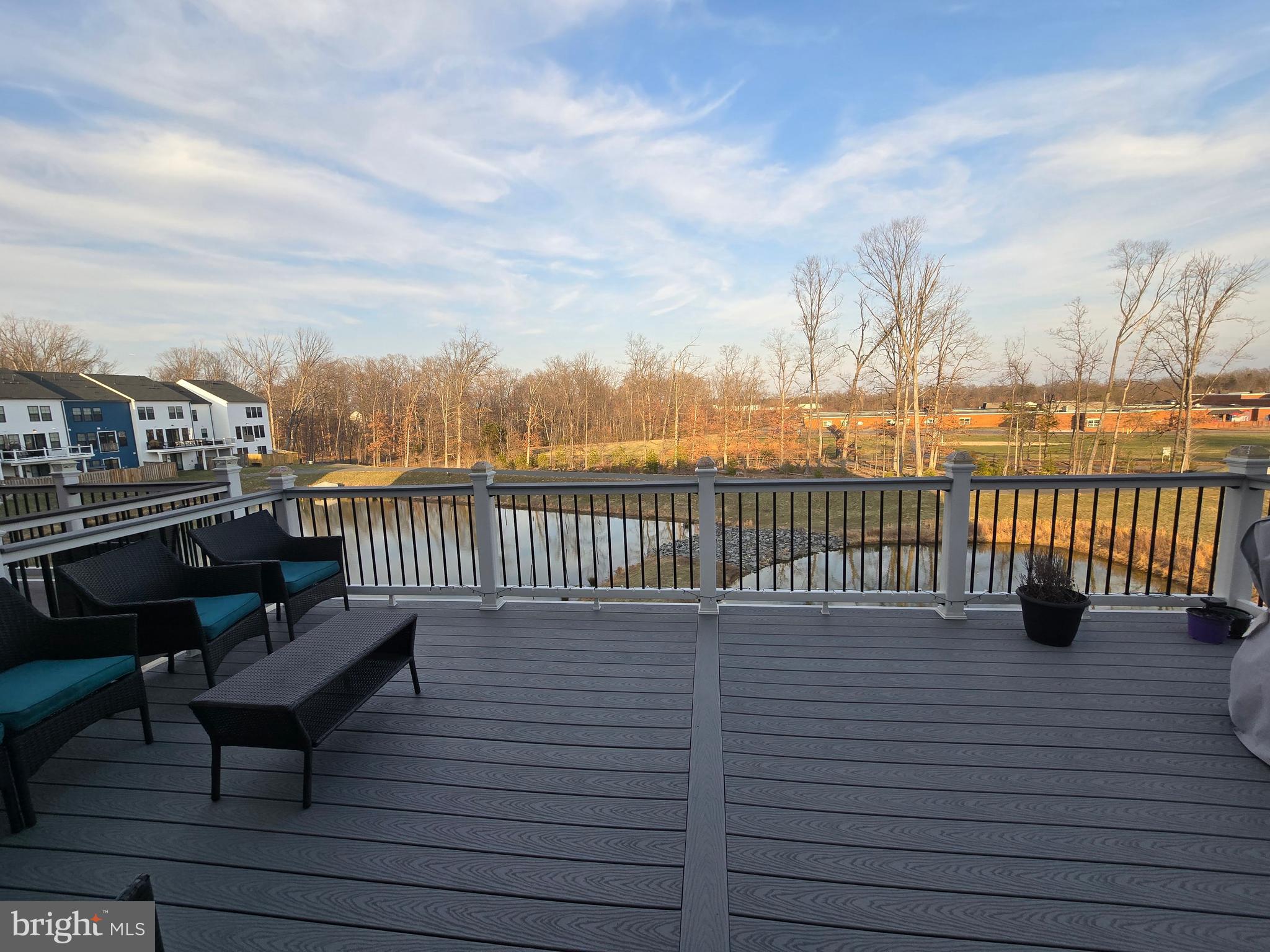 PROSPERITY PLAINS - Residential Lease