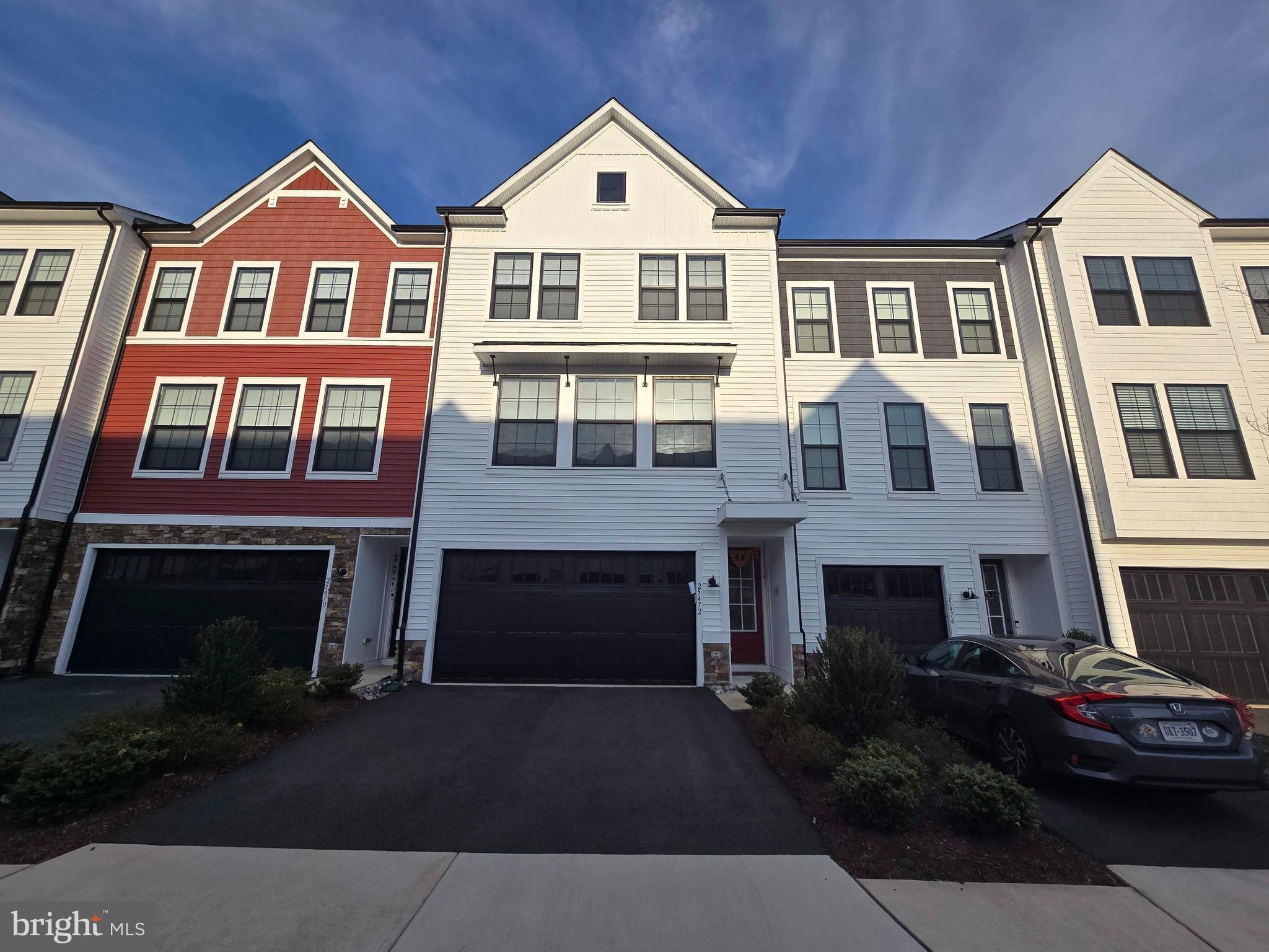 PROSPERITY PLAINS - Residential Lease