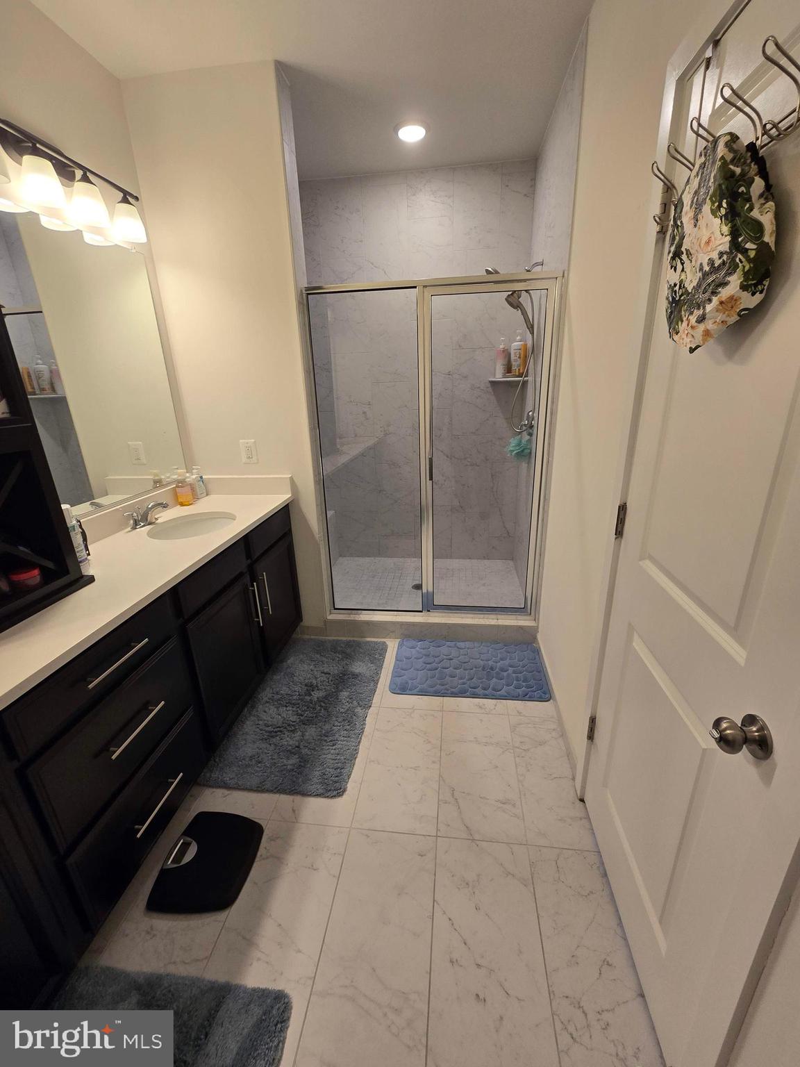 PROSPERITY PLAINS - Residential Lease