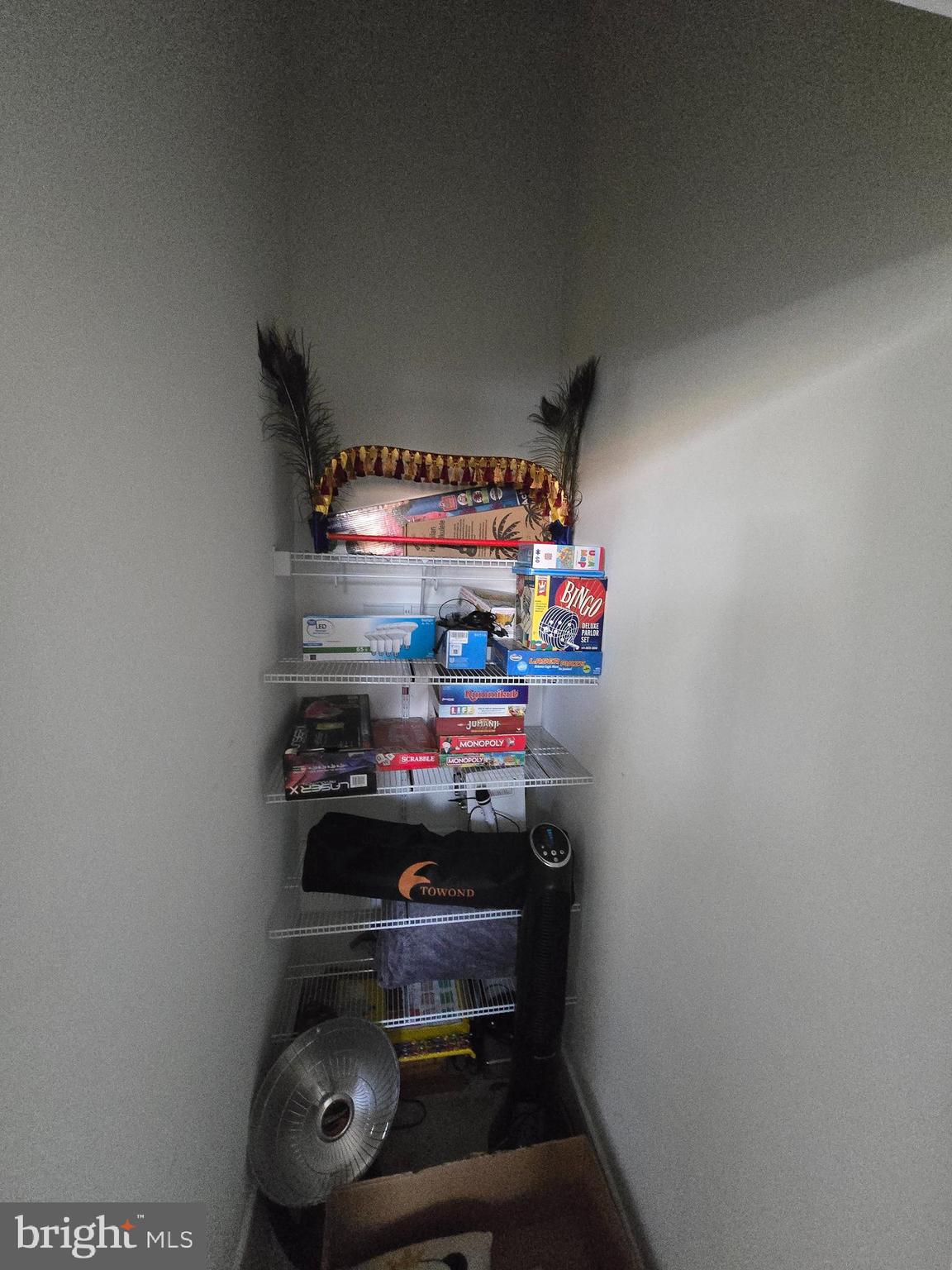 PROSPERITY PLAINS - Residential Lease