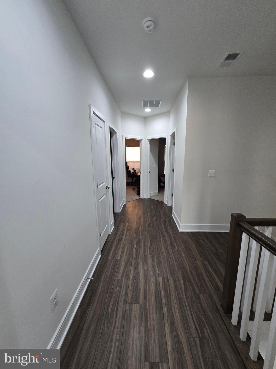 PROSPERITY PLAINS - Residential Lease