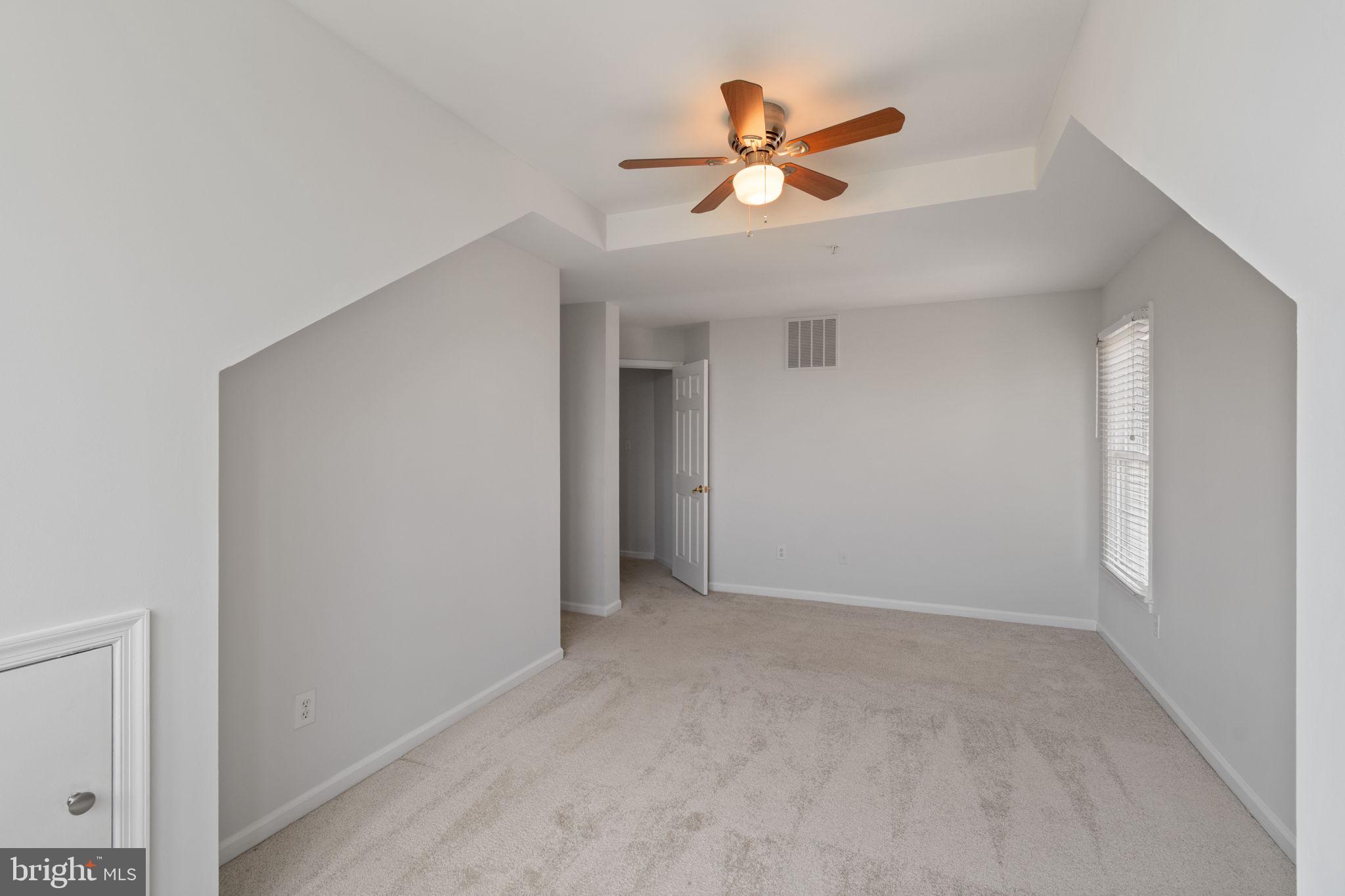 COURTHOUSE HILL - Residential