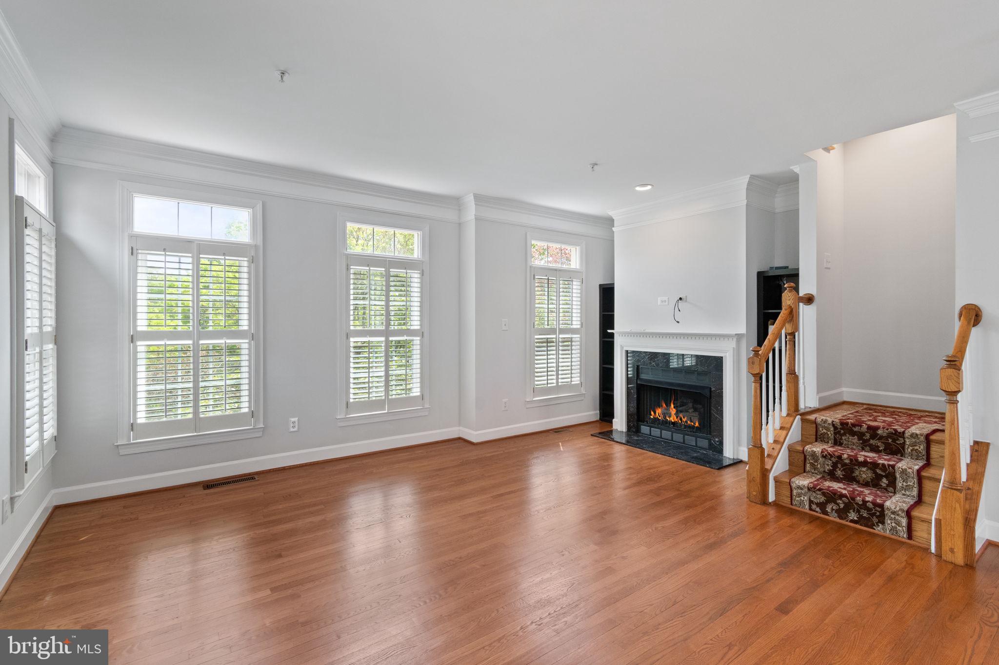 COURTHOUSE HILL - Residential