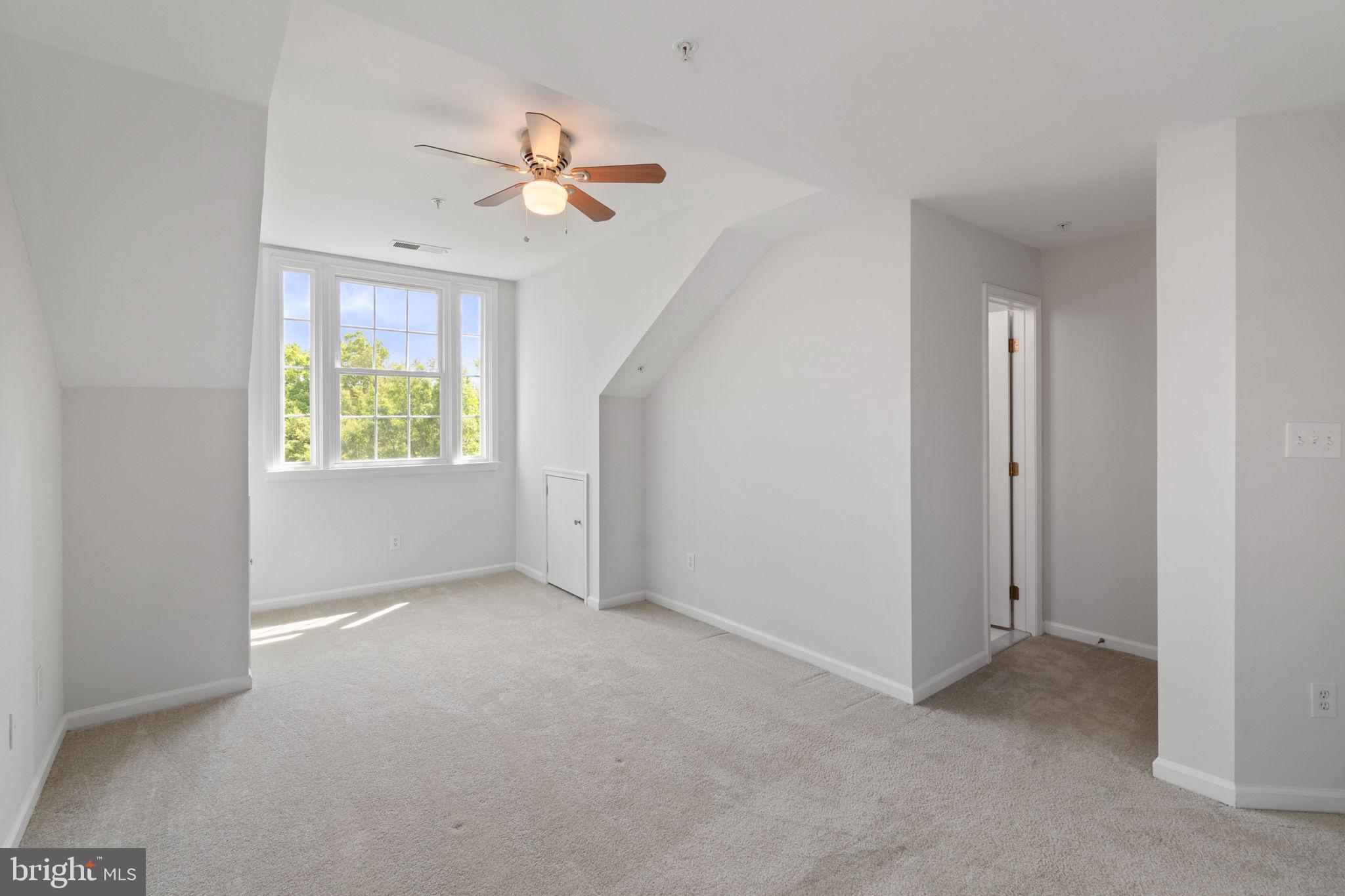 COURTHOUSE HILL - Residential