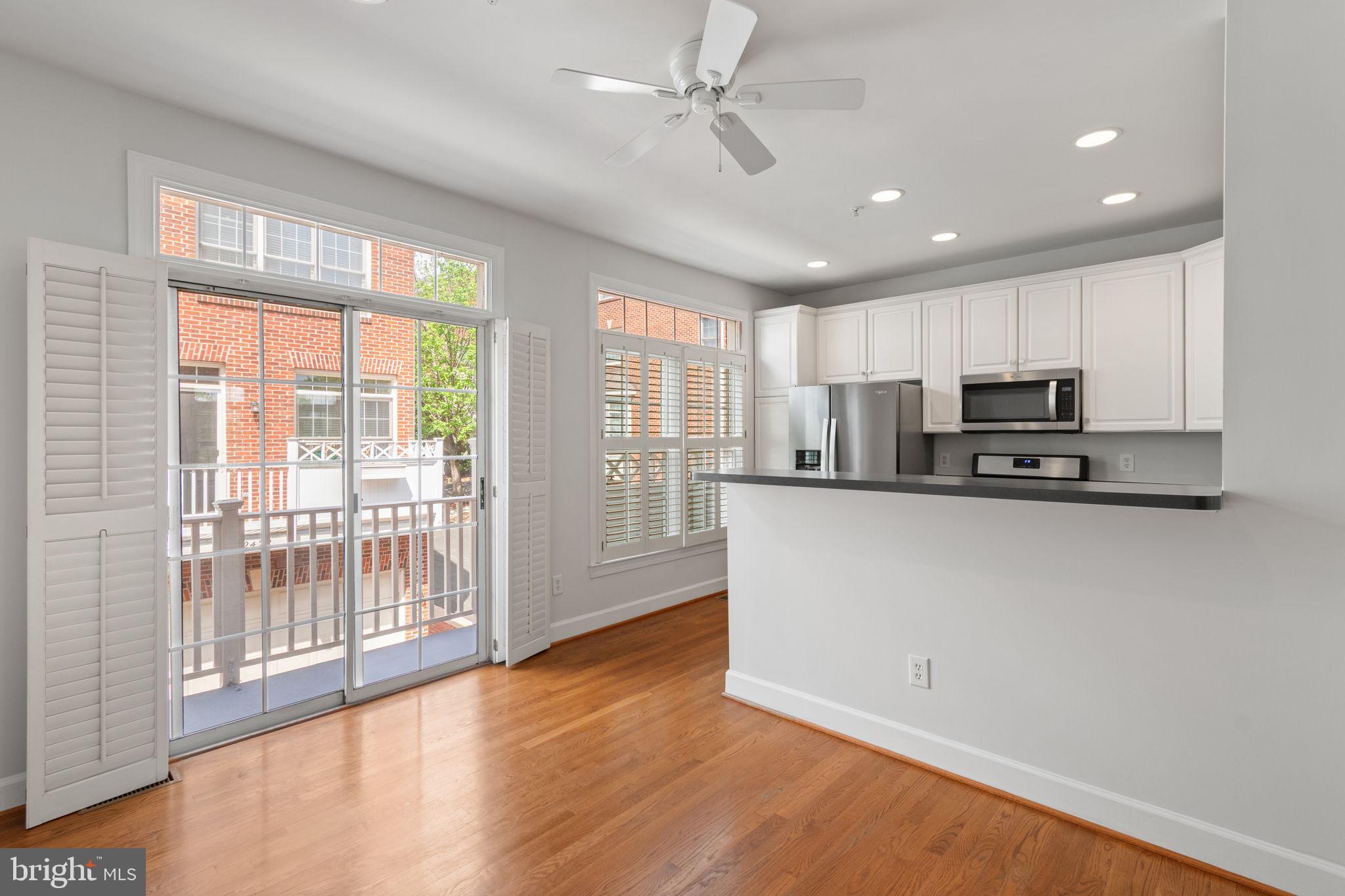 COURTHOUSE HILL - Residential