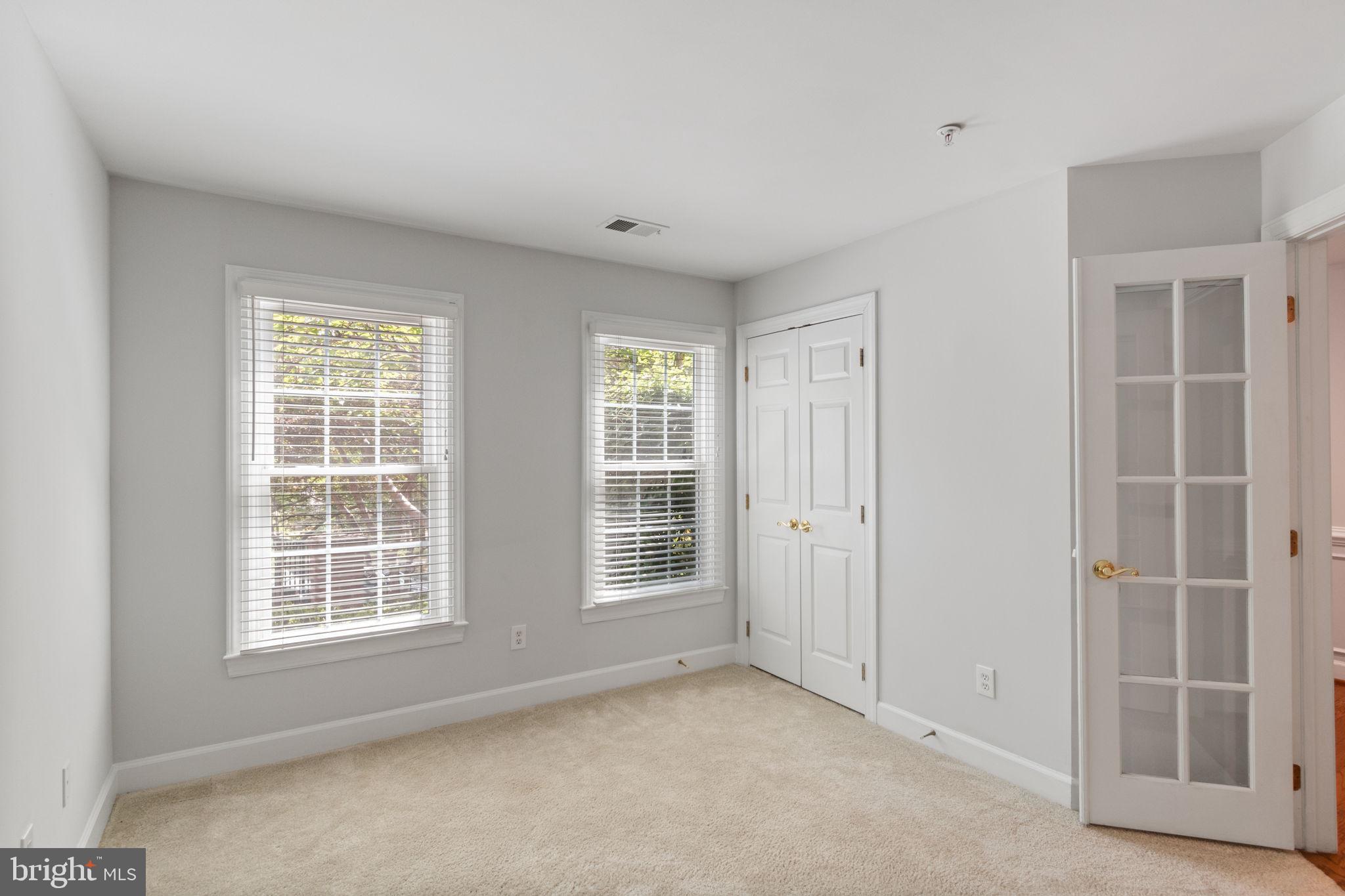 COURTHOUSE HILL - Residential