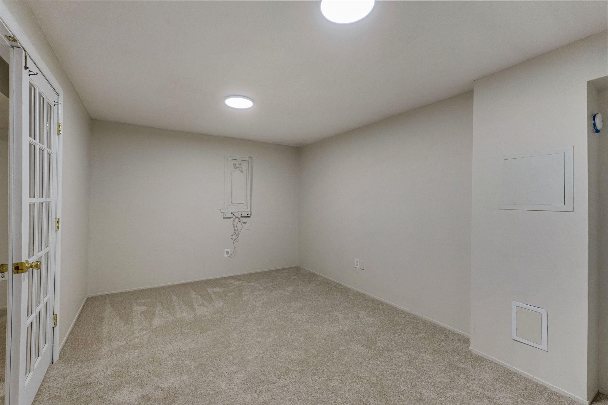 SENECA PARK NORTH - Residential