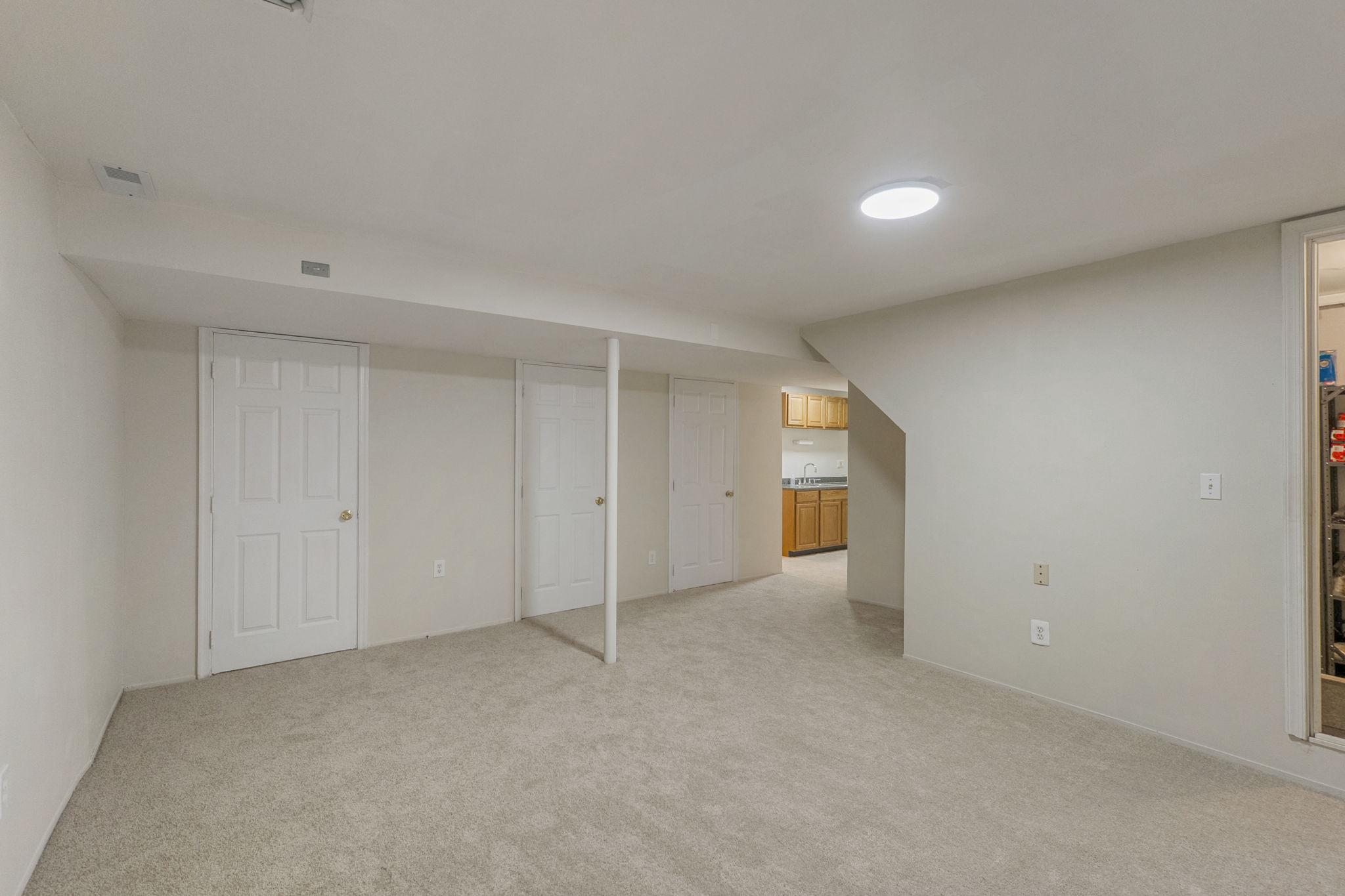 SENECA PARK NORTH - Residential