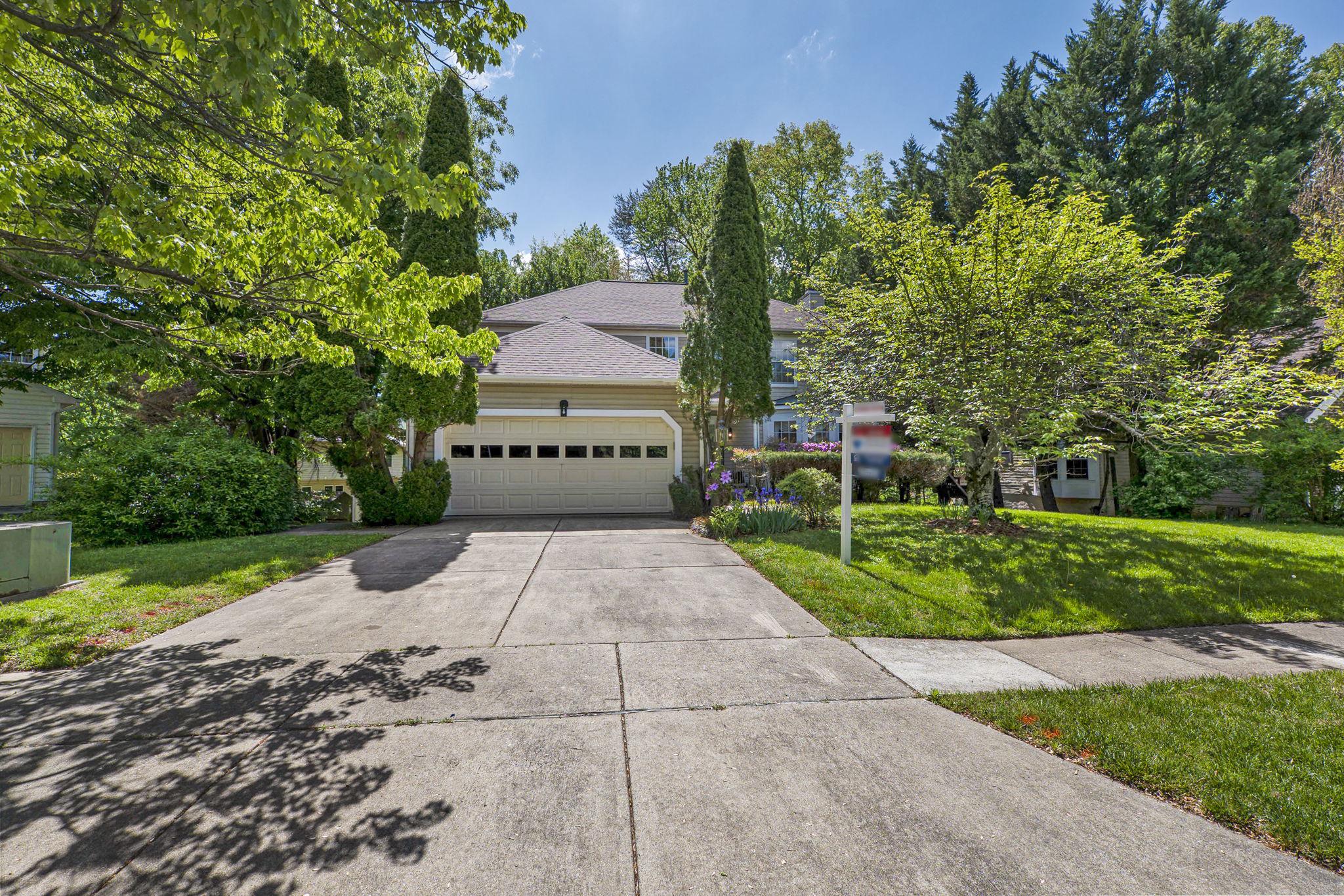 SENECA PARK NORTH - Residential