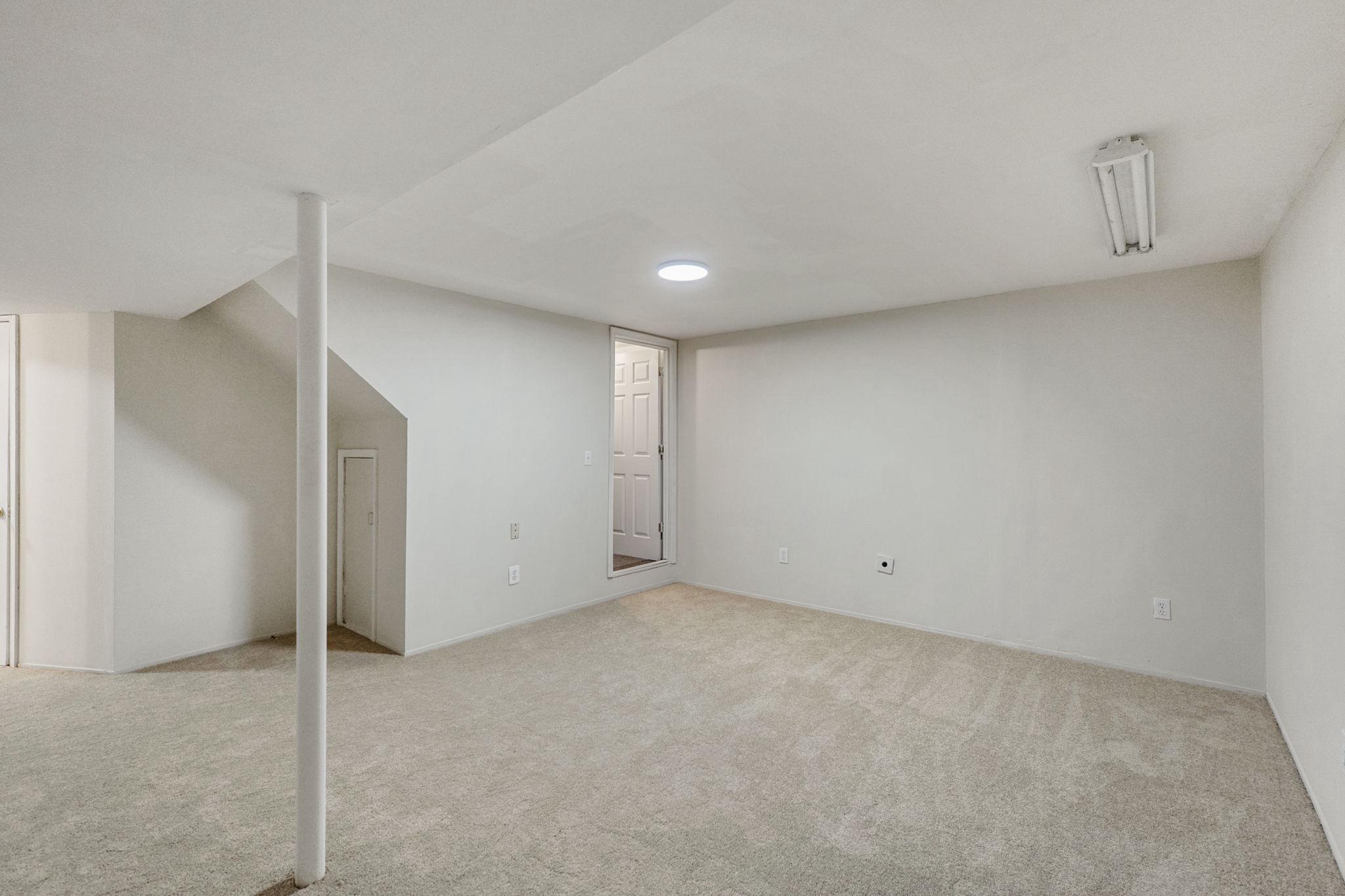 SENECA PARK NORTH - Residential