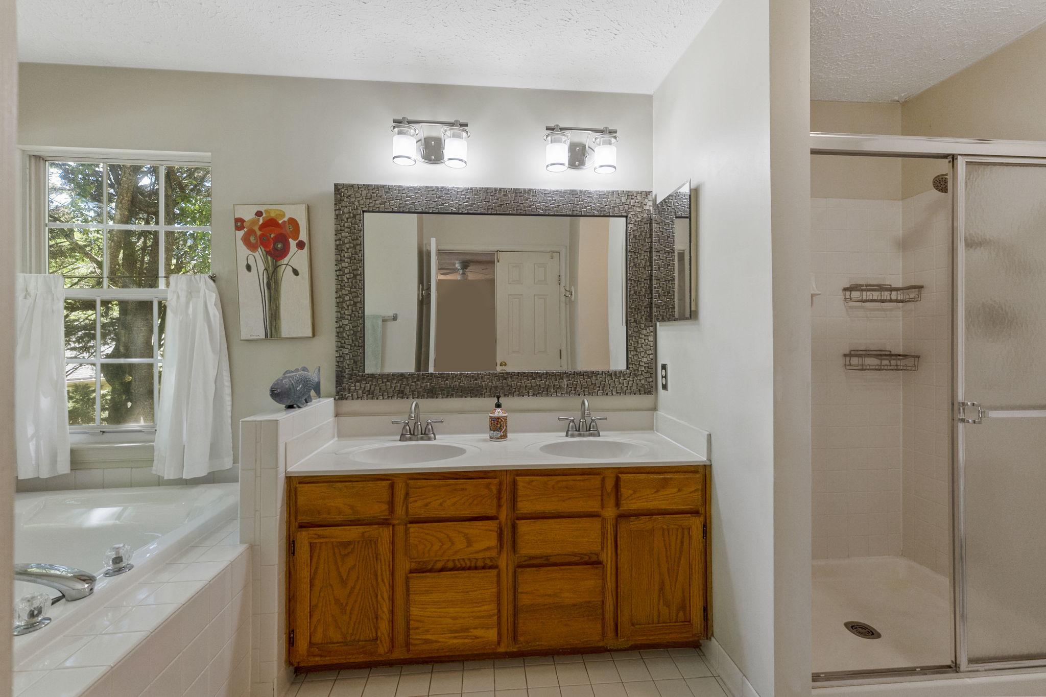 SENECA PARK NORTH - Residential