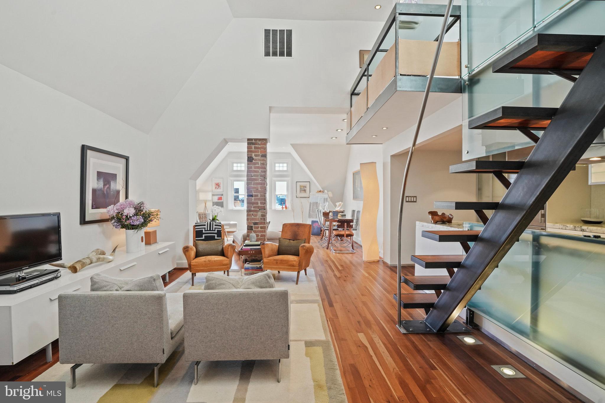 2001 19TH STREET NW 11