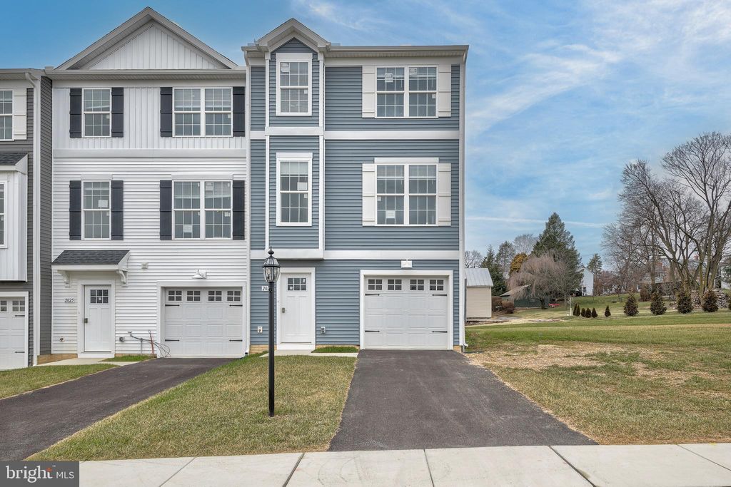 Photo of 2051 Terrace View Ln, MECHANICSBURG, PA 17055 (MLS # PACB2051326)