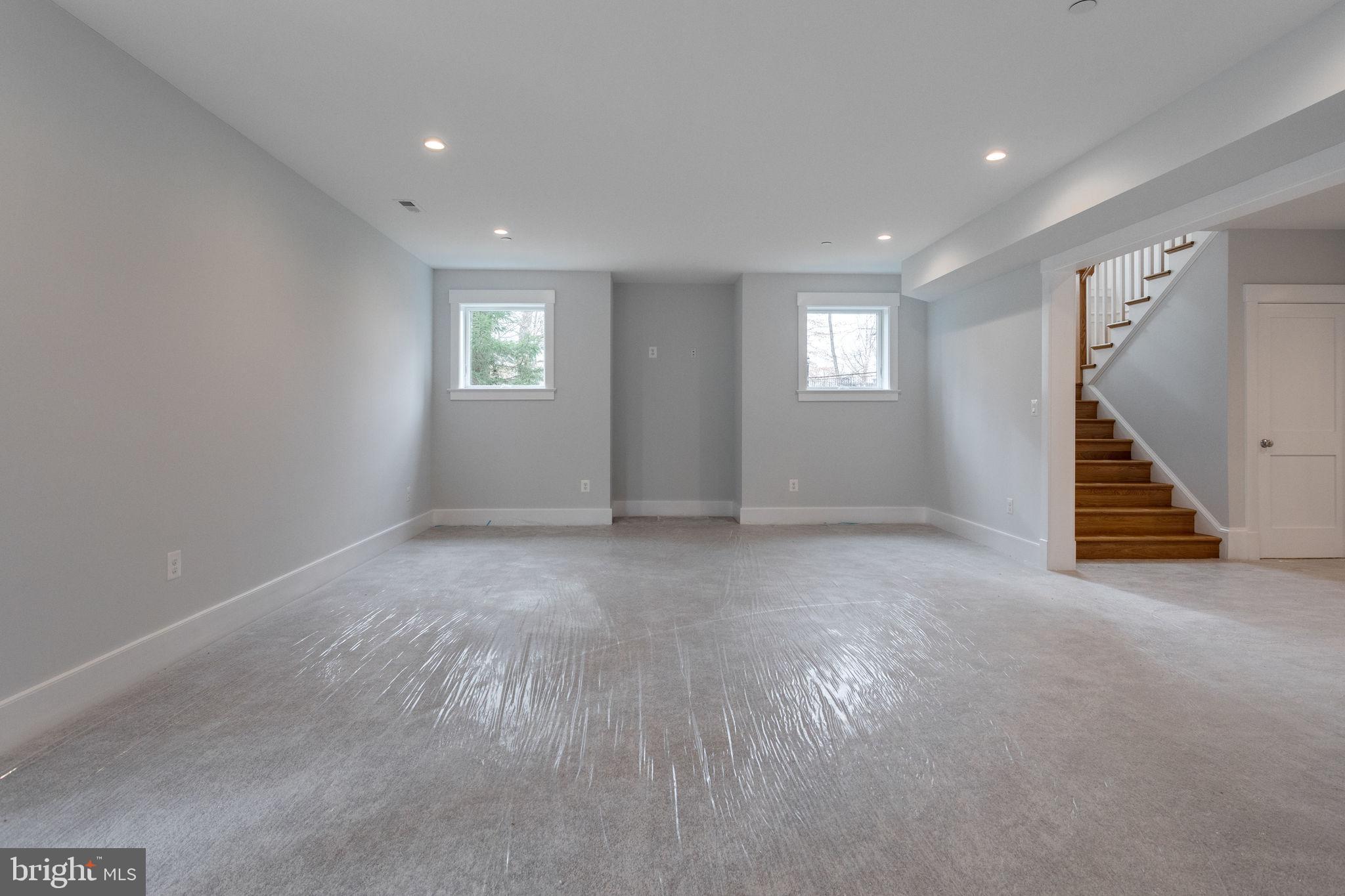 CHARRED OAK ESTATES - Residential