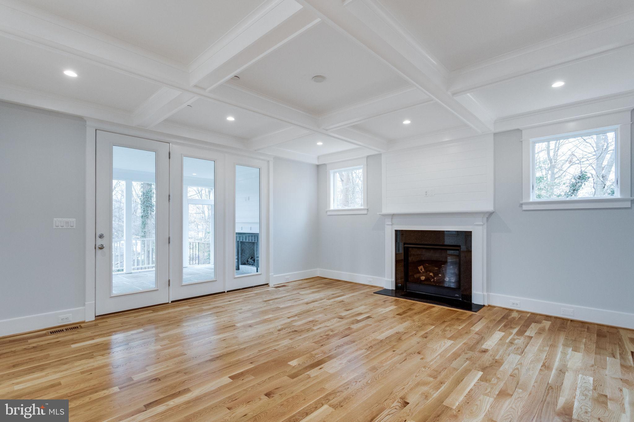 CHARRED OAK ESTATES - Residential