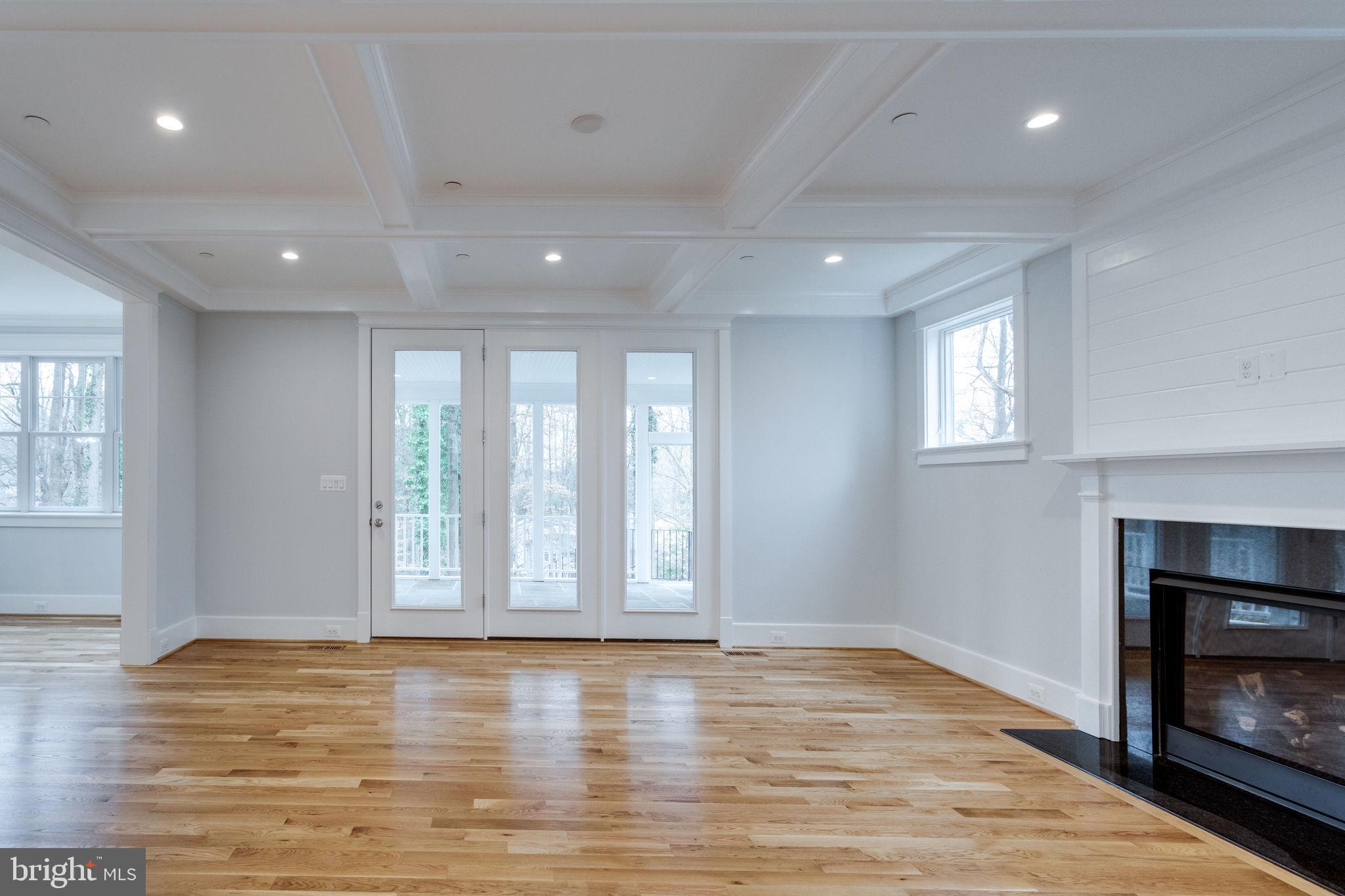 CHARRED OAK ESTATES - Residential