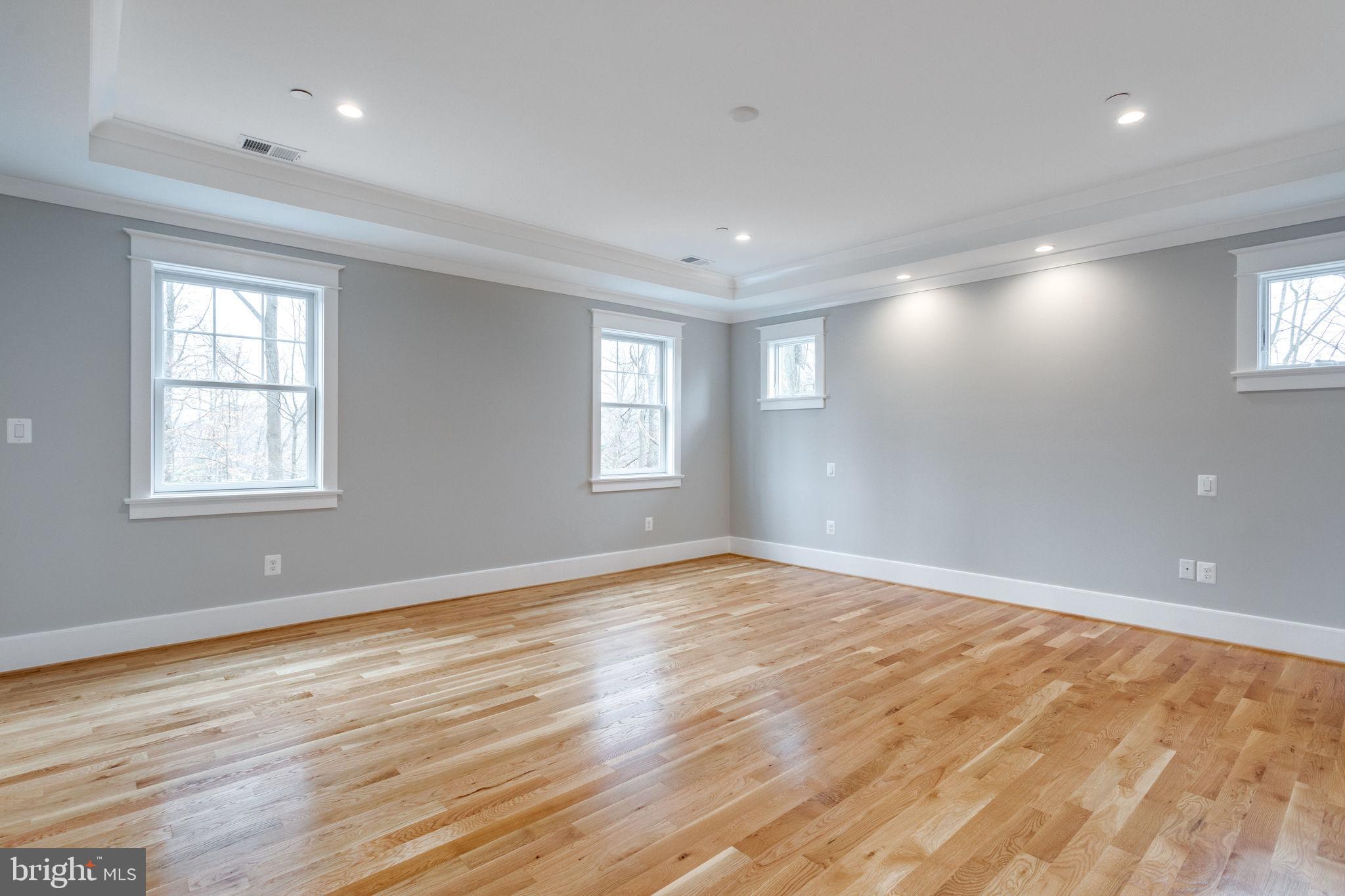 CHARRED OAK ESTATES - Residential