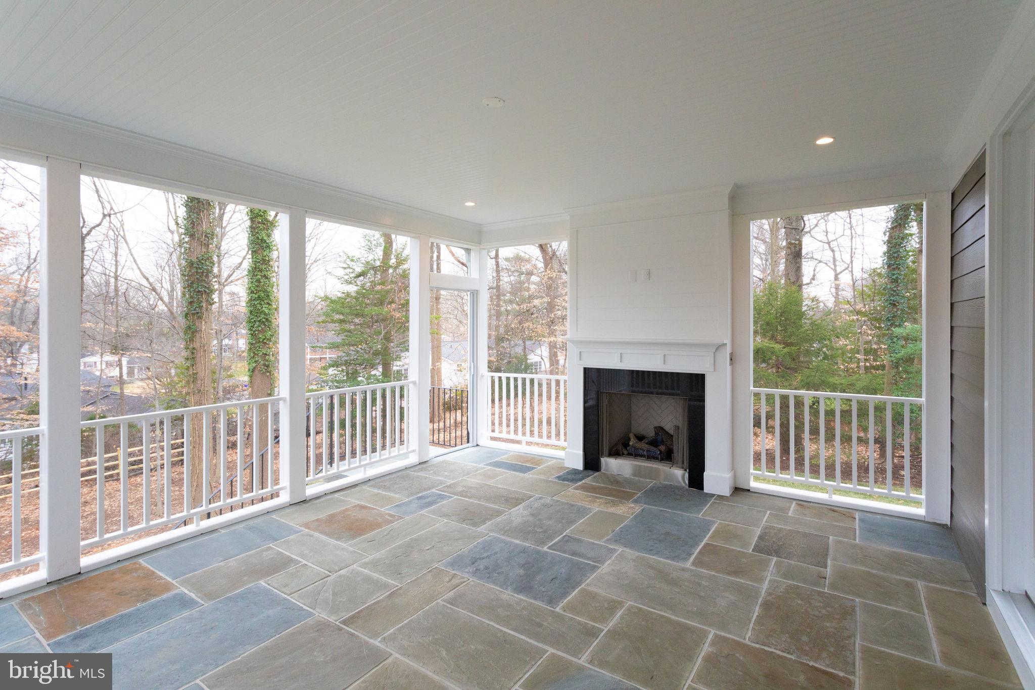 CHARRED OAK ESTATES - Residential