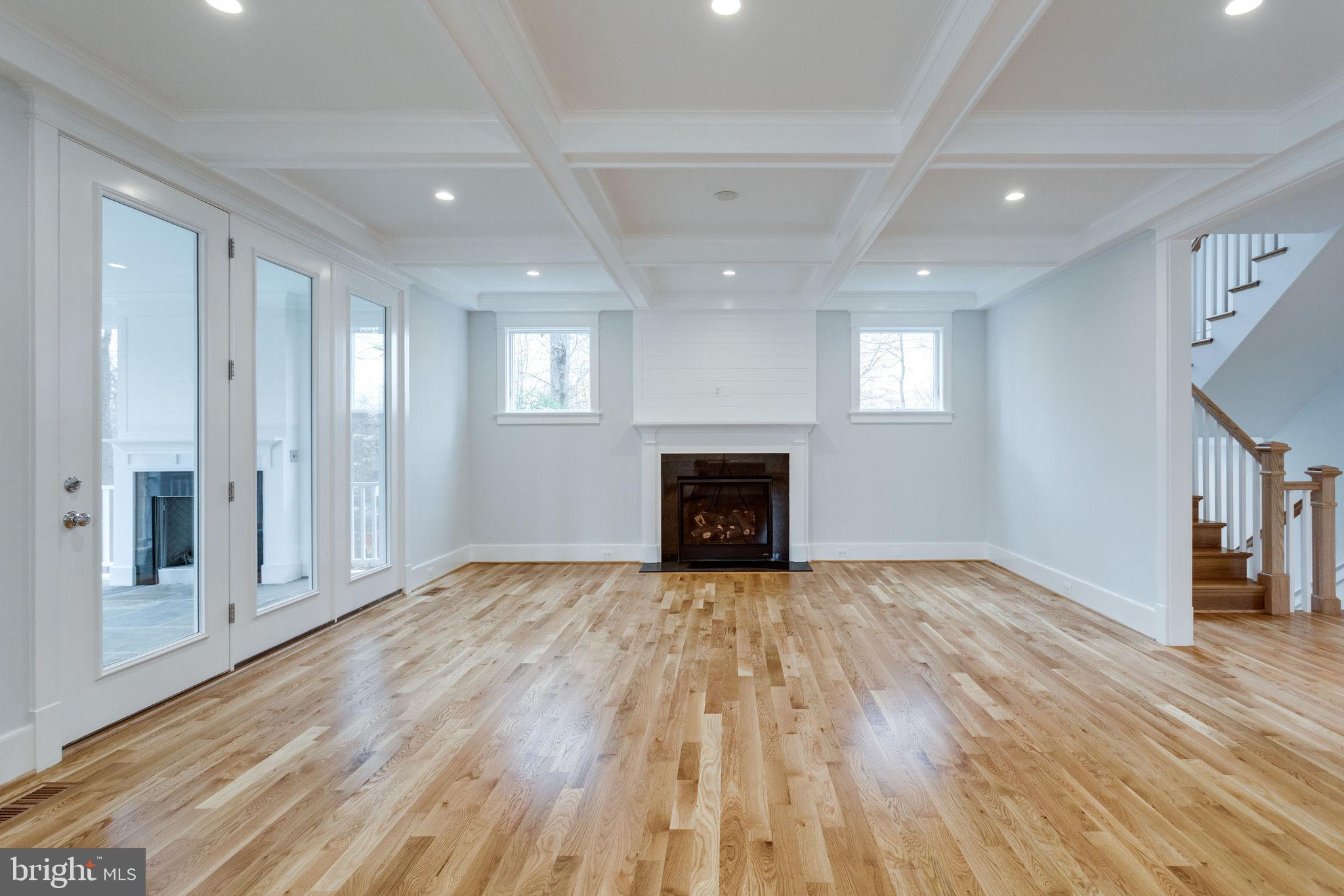 CHARRED OAK ESTATES - Residential