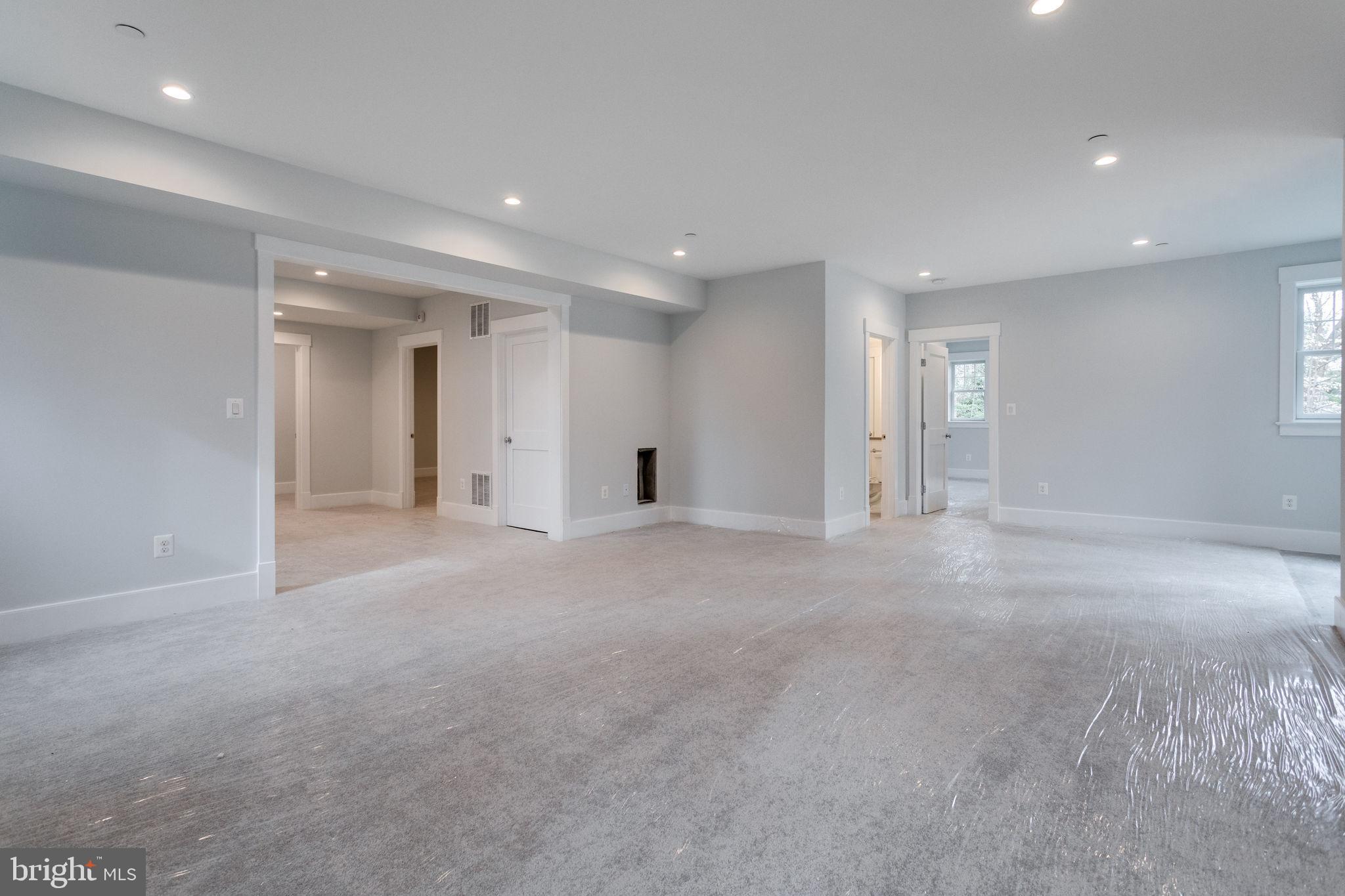 CHARRED OAK ESTATES - Residential