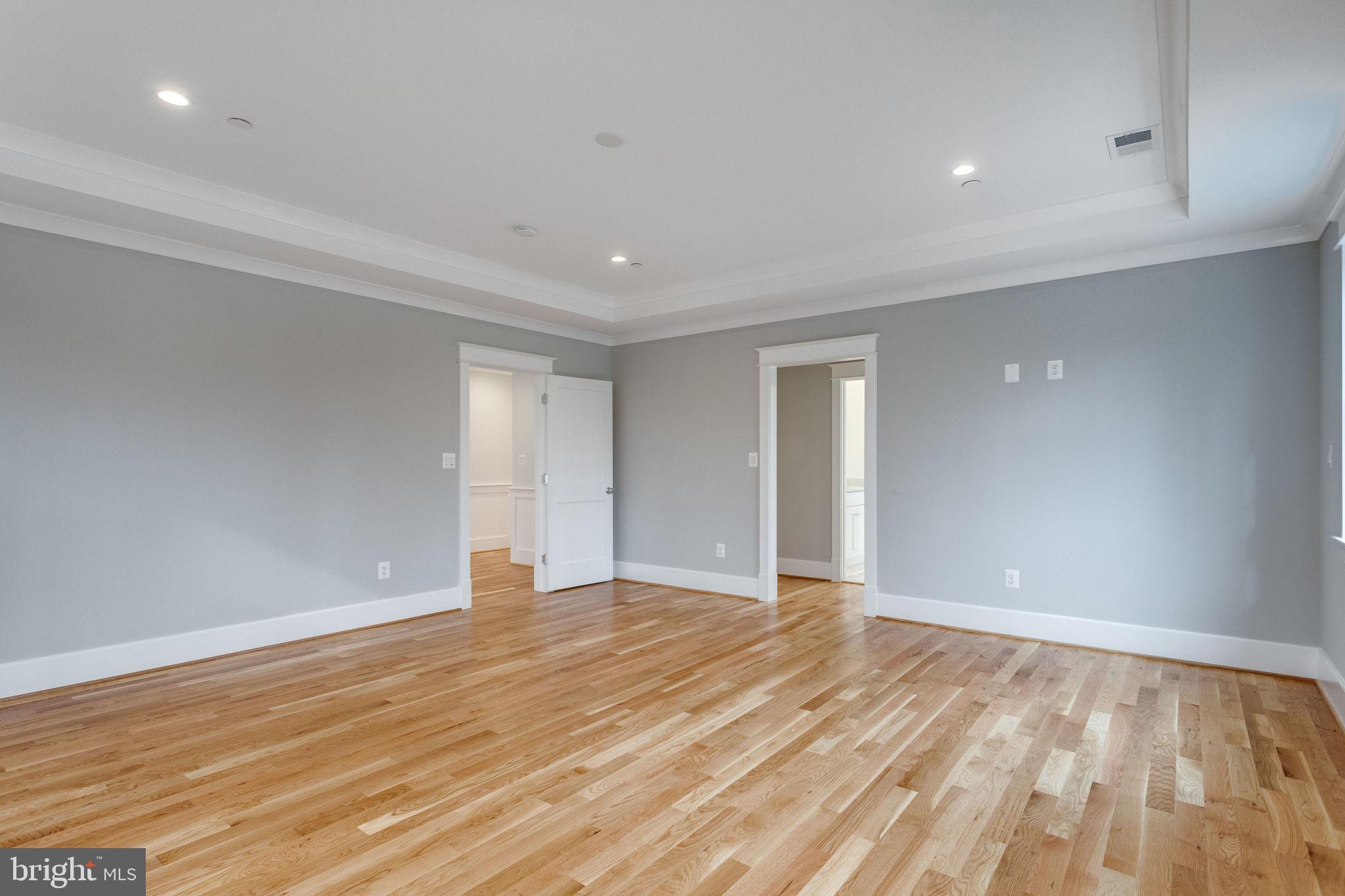 CHARRED OAK ESTATES - Residential