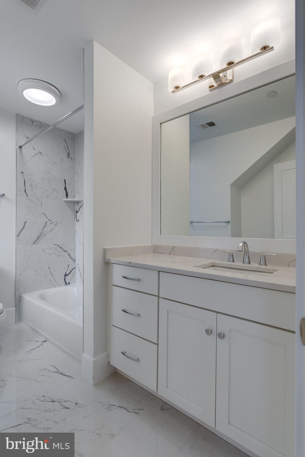 CHARRED OAK ESTATES - Residential