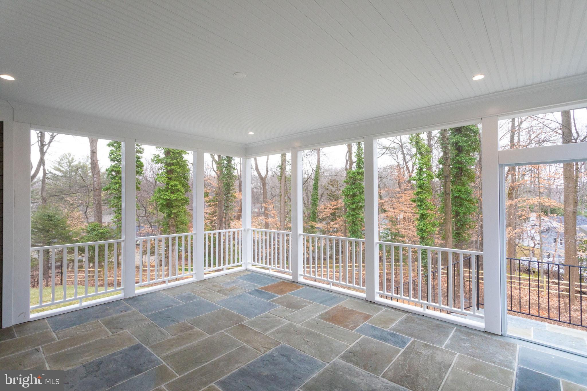 CHARRED OAK ESTATES - Residential