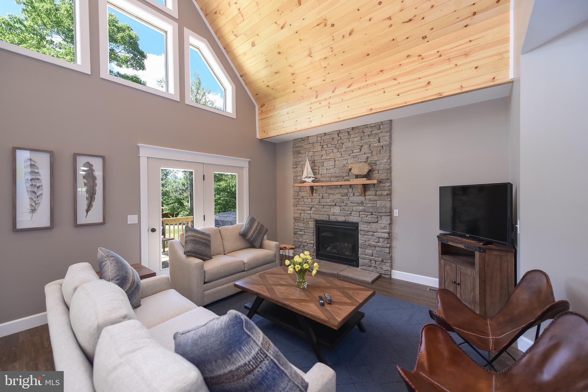 LODESTONE SUB - Residential