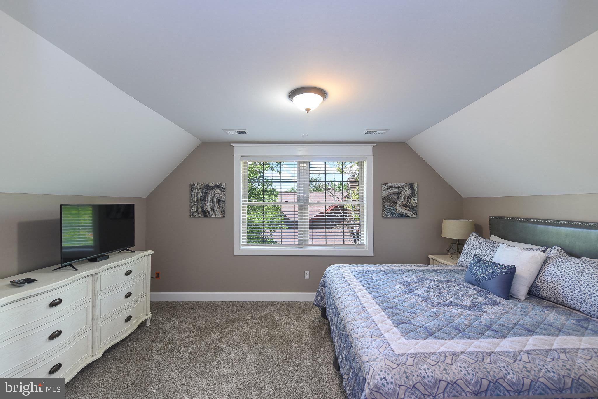 LODESTONE SUB - Residential