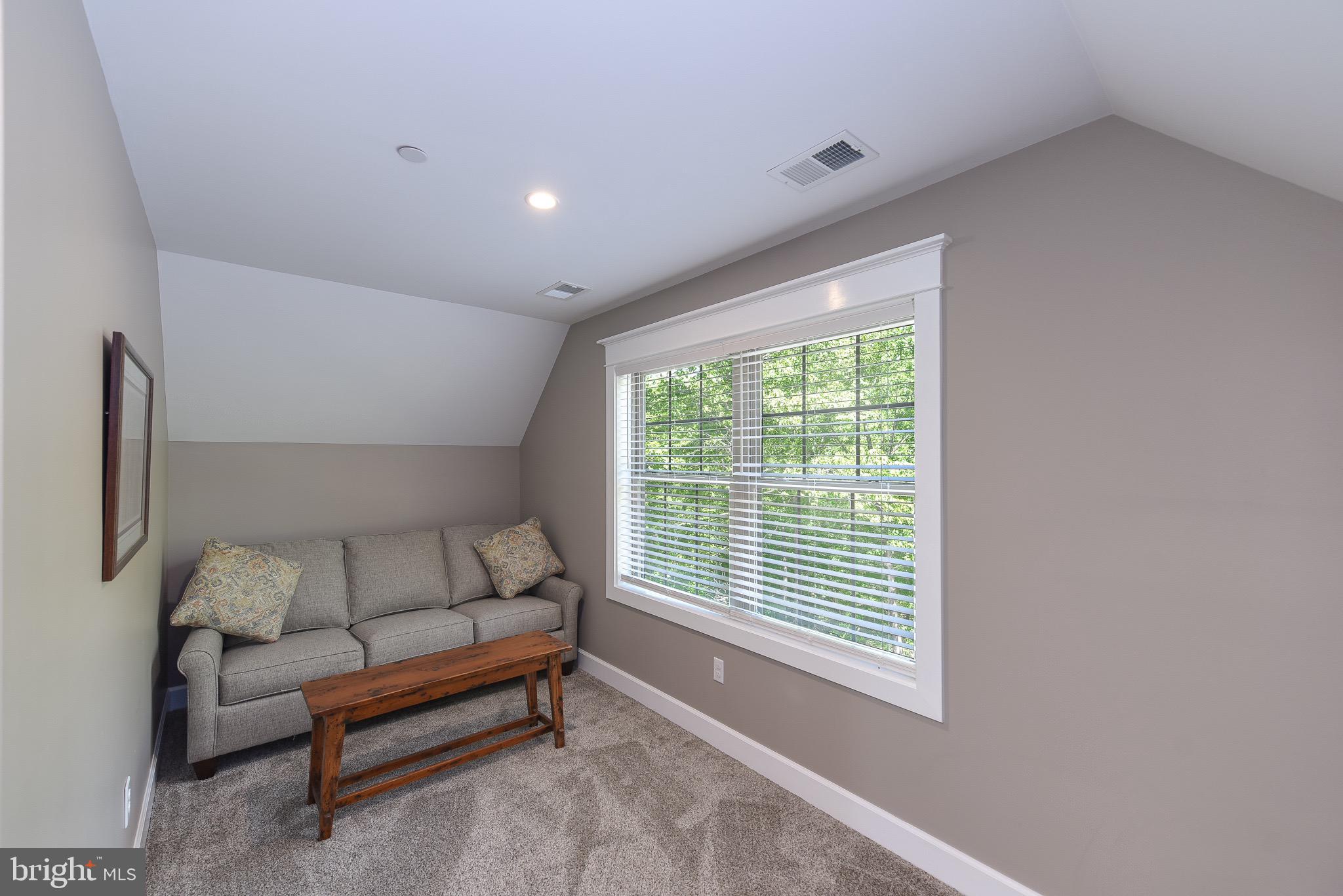 LODESTONE SUB - Residential