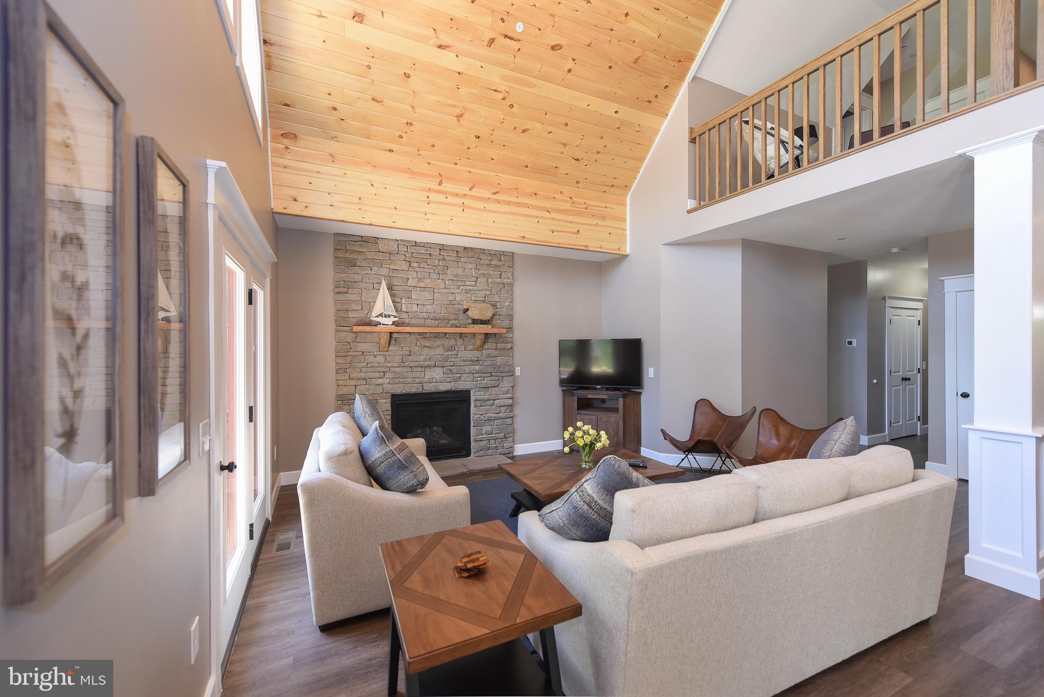 LODESTONE SUB - Residential