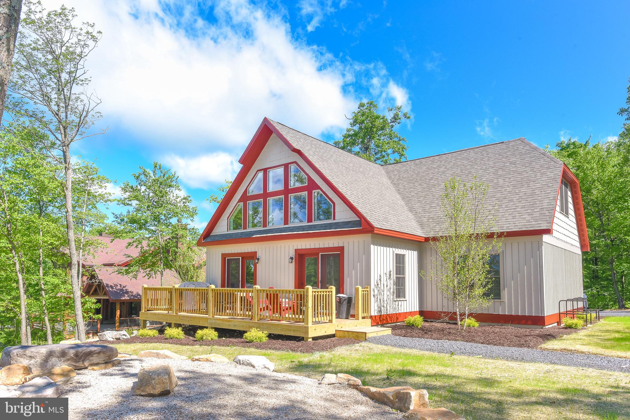 LODESTONE SUB - Residential