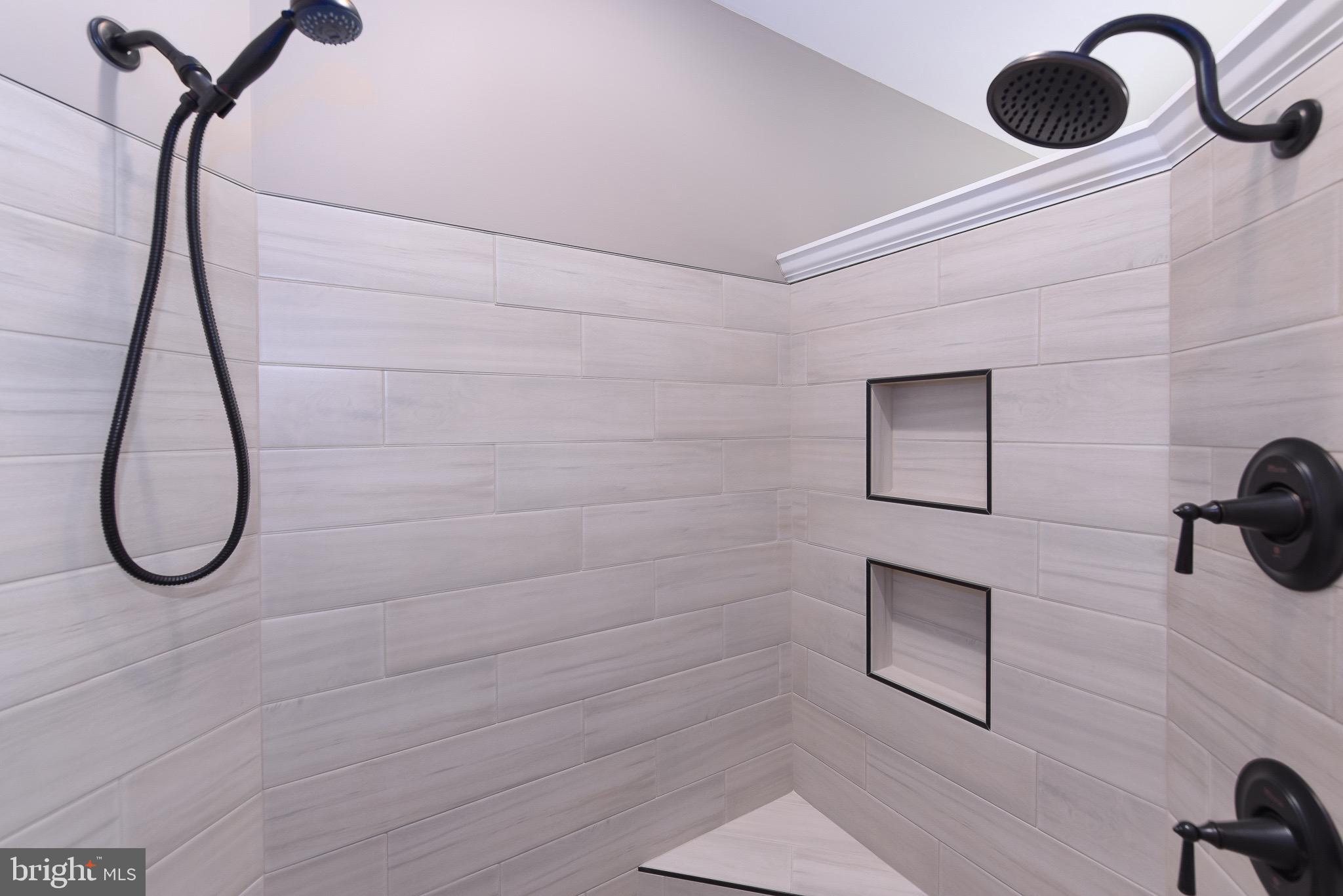 LODESTONE SUB - Residential