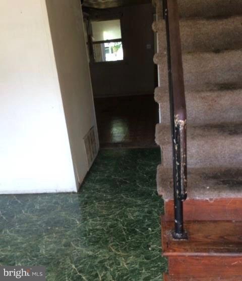 RIVERVIEW - Residential