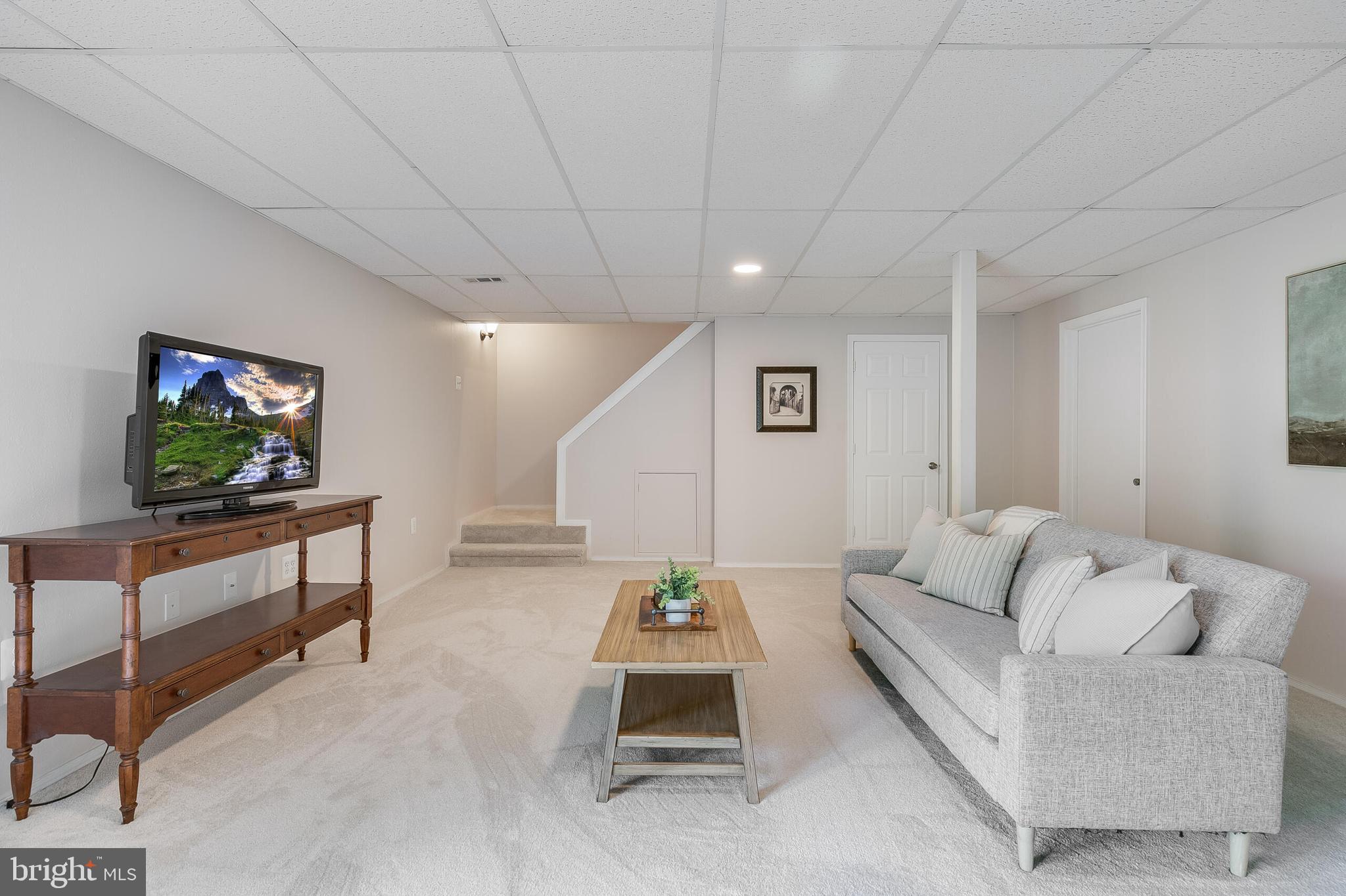 FAIR OAKS ESTATES - Residential