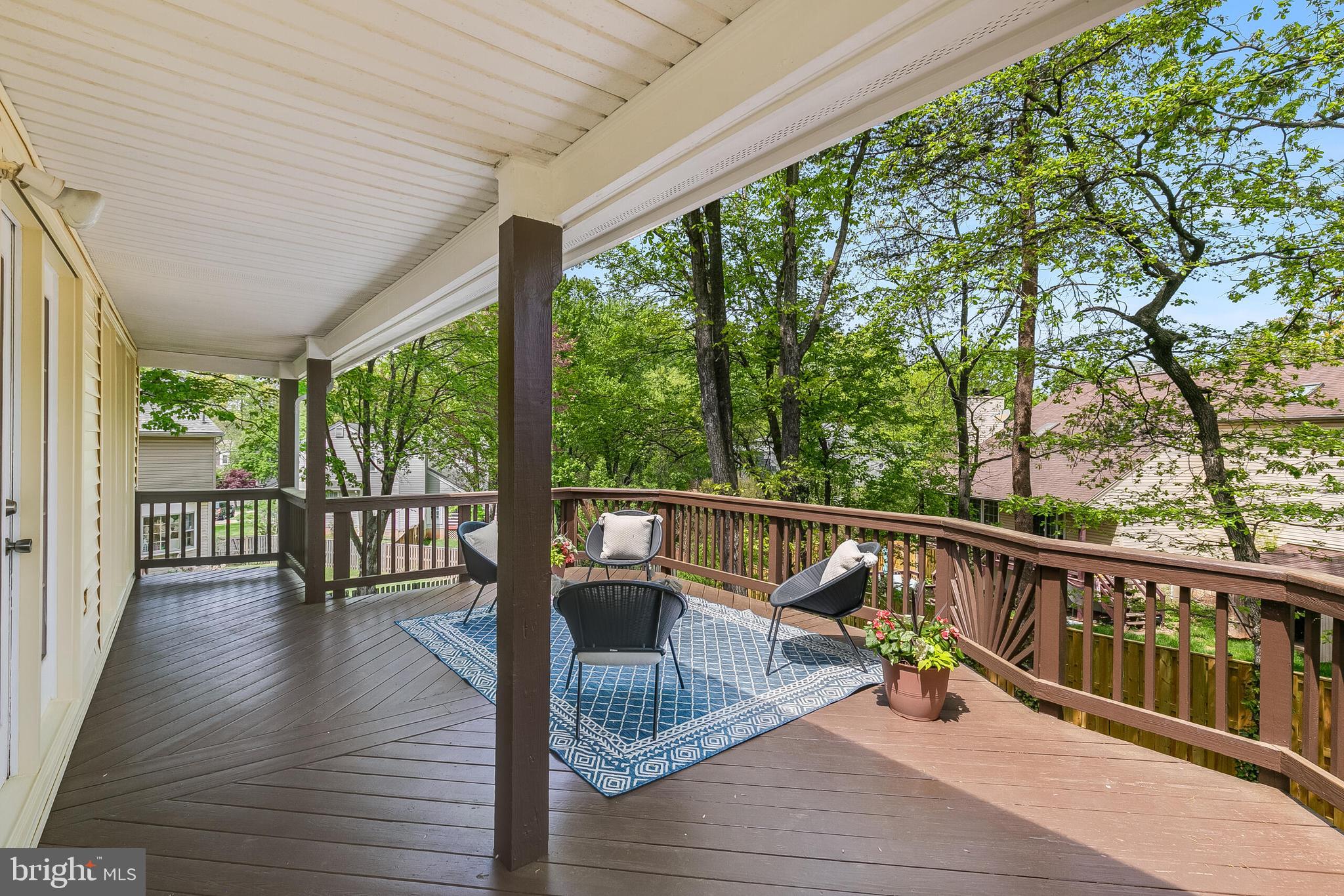 FAIR OAKS ESTATES - Residential