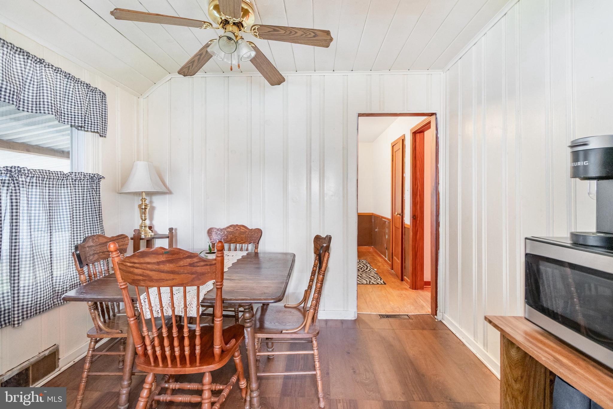 MIDDLETOWN - Residential Income