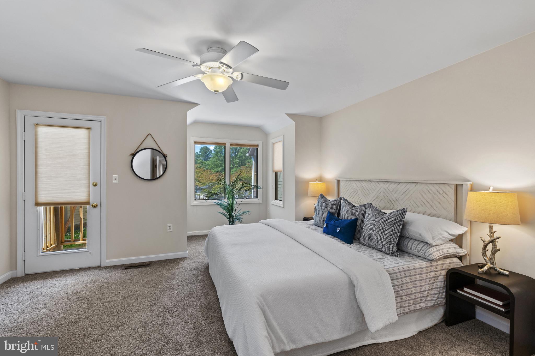 CHESAPEAKE HARBOUR - Residential