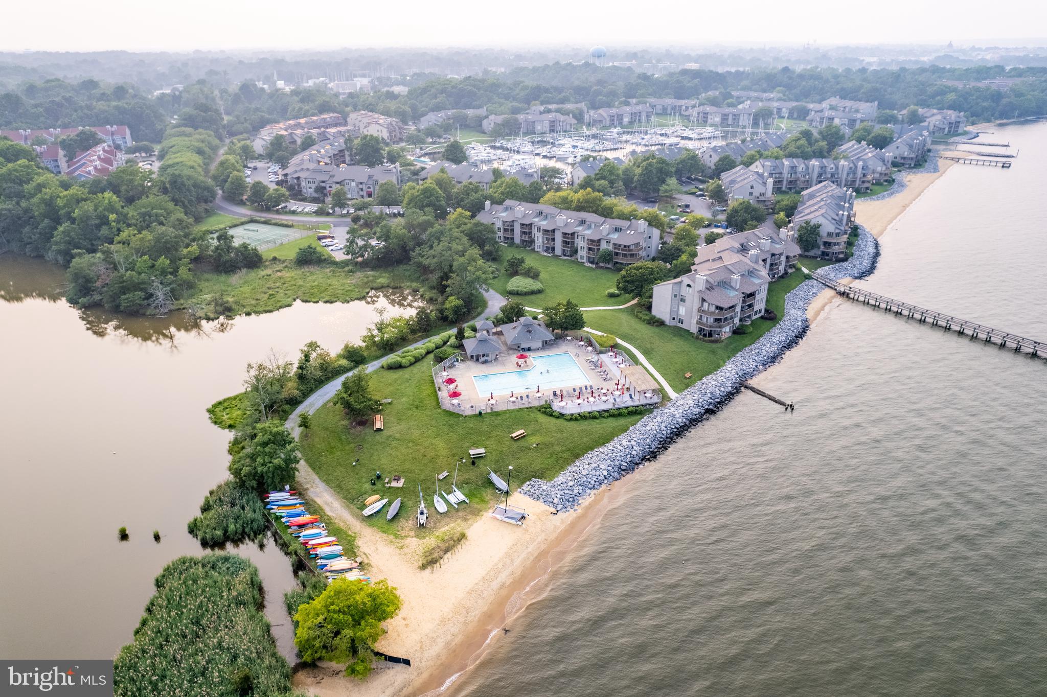 CHESAPEAKE HARBOUR - Residential