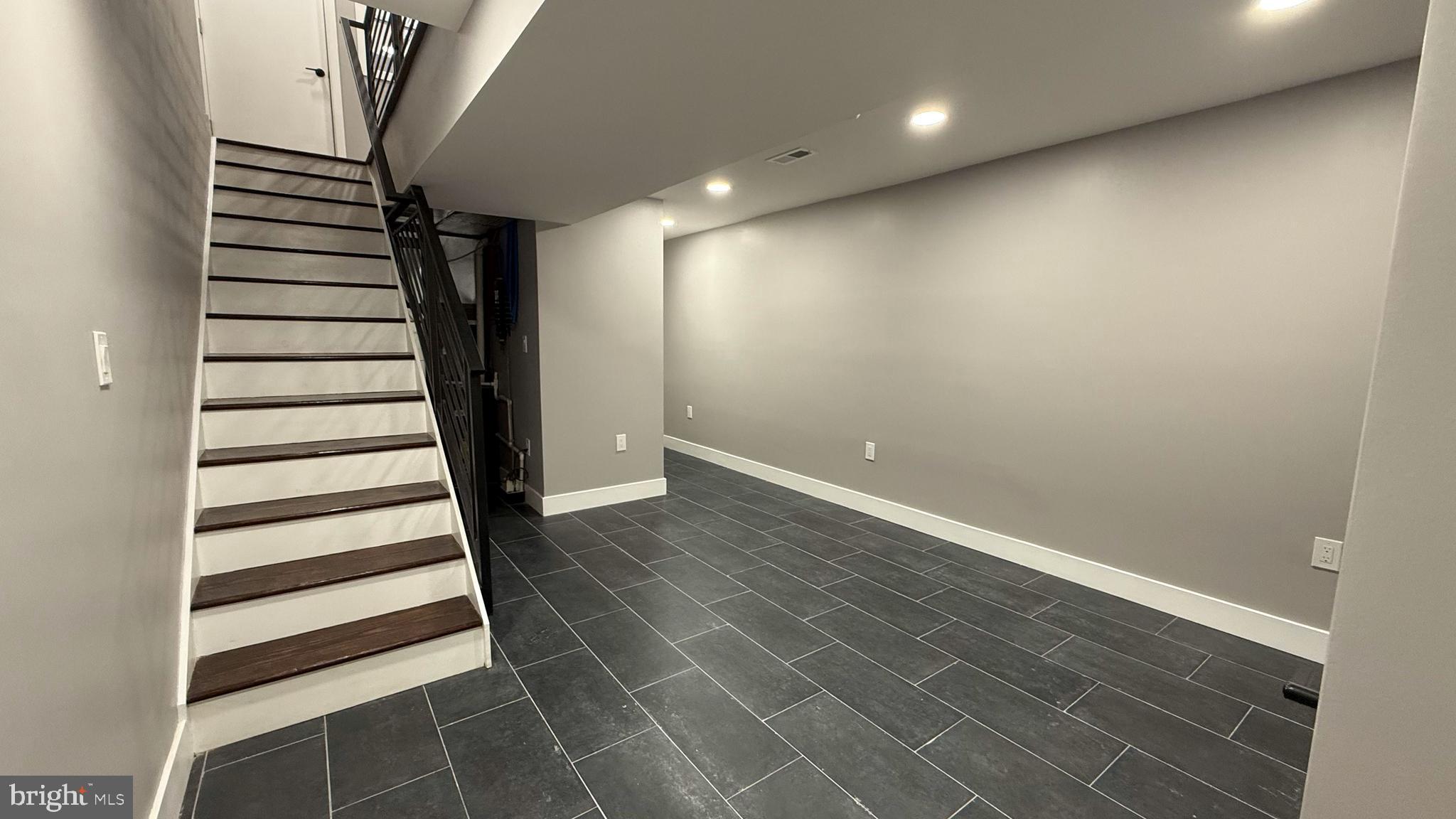 ITALIAN MARKET - Residential