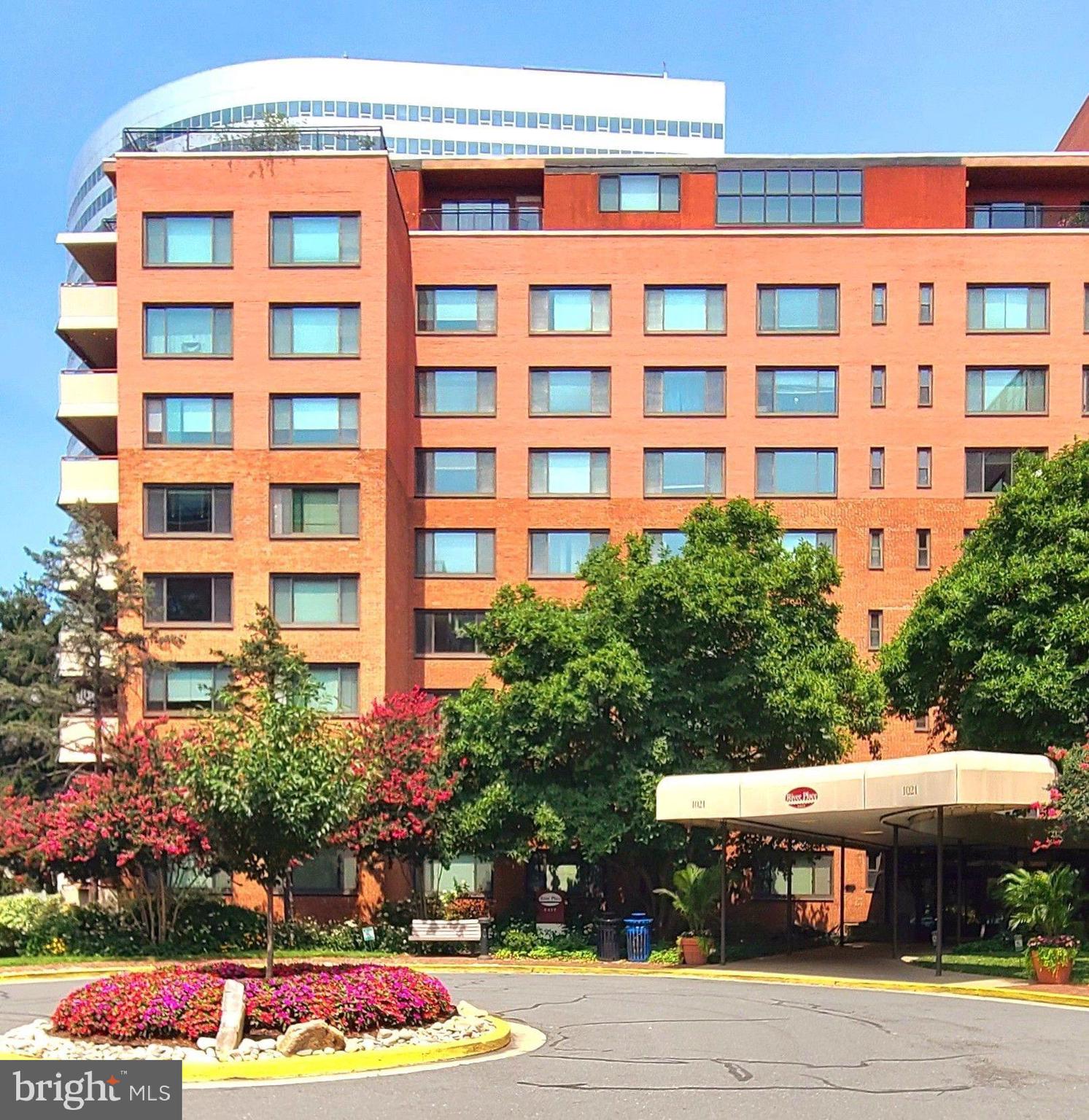 1021 ARLINGTON BOULEVARD 330